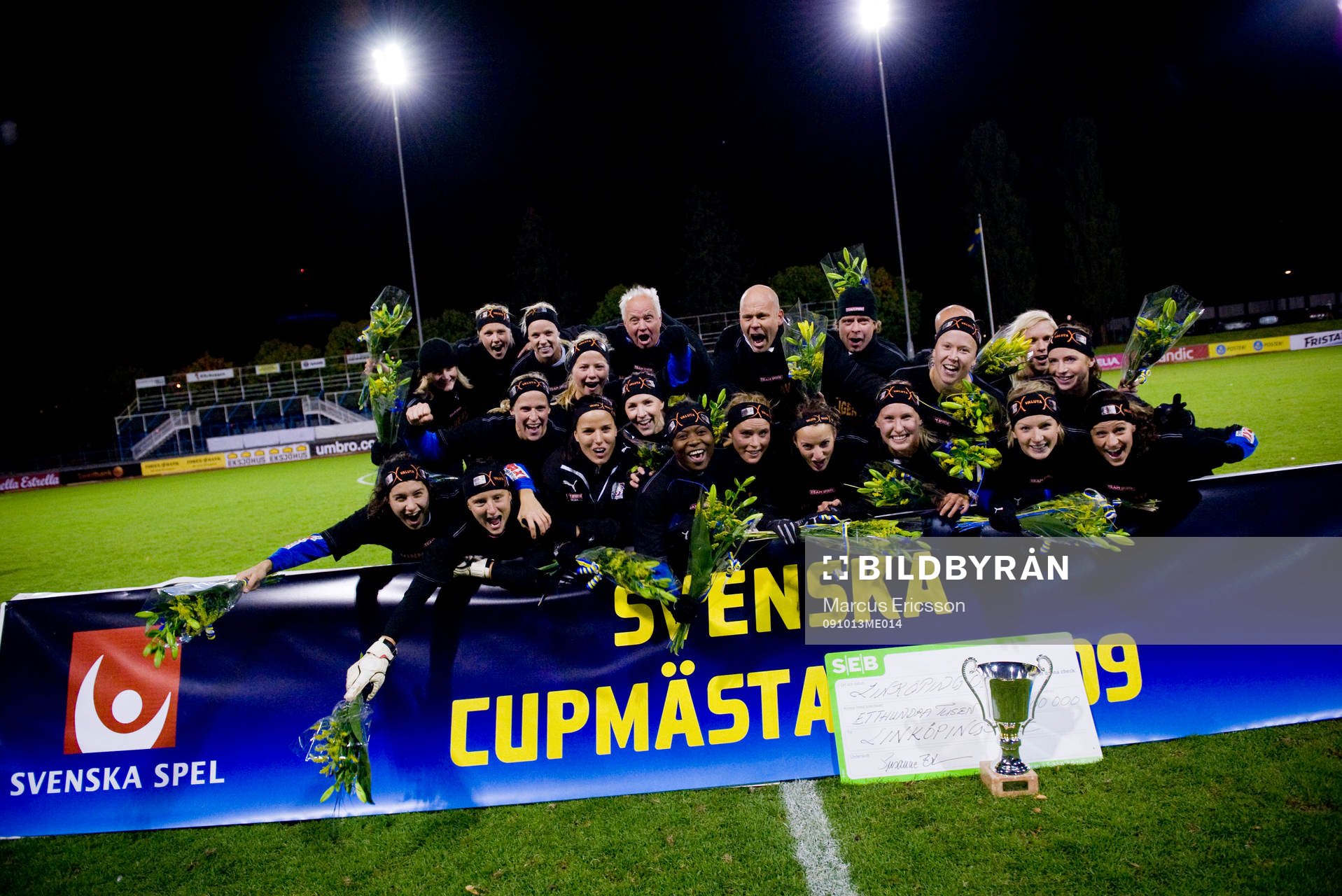 Svenska Cupmästare Linköping. Lagbild, jubel, glädje