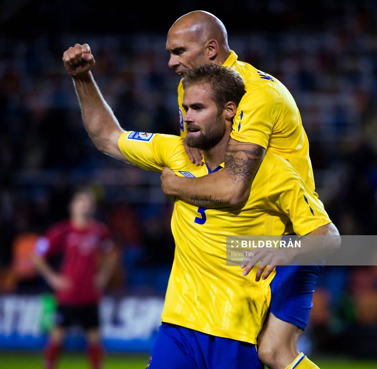 Olof Mellberg och Daniel Majstorovic, Sverige, jubel