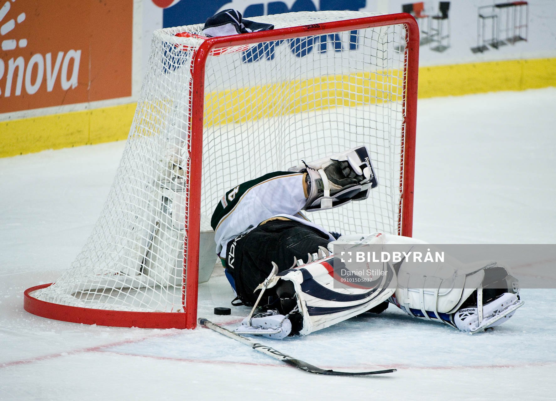 Andro Michel, målvakt