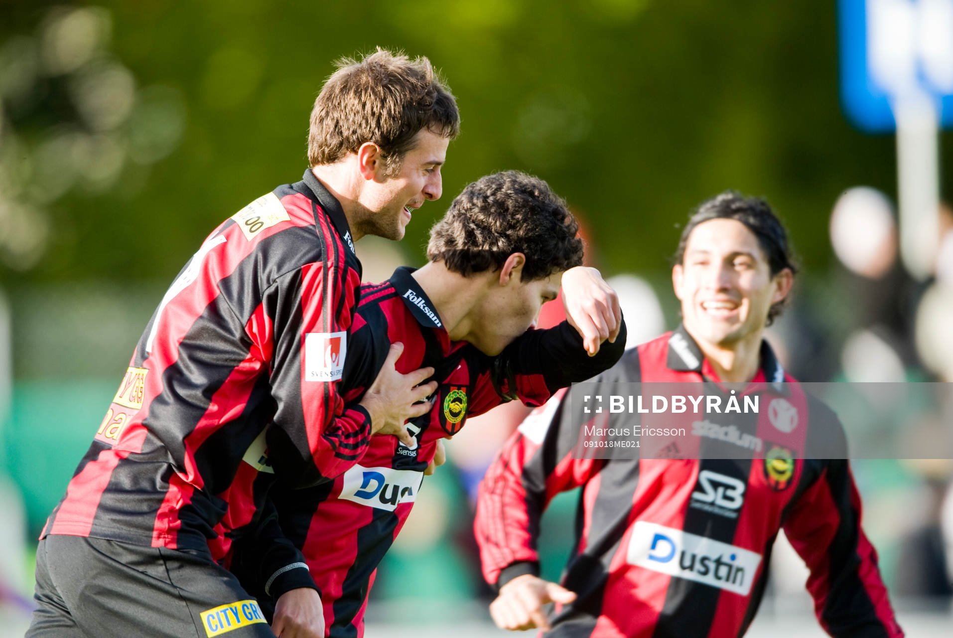 Mauricio Albornoz, Brommapojkarna och Olof Guterstam, jubel