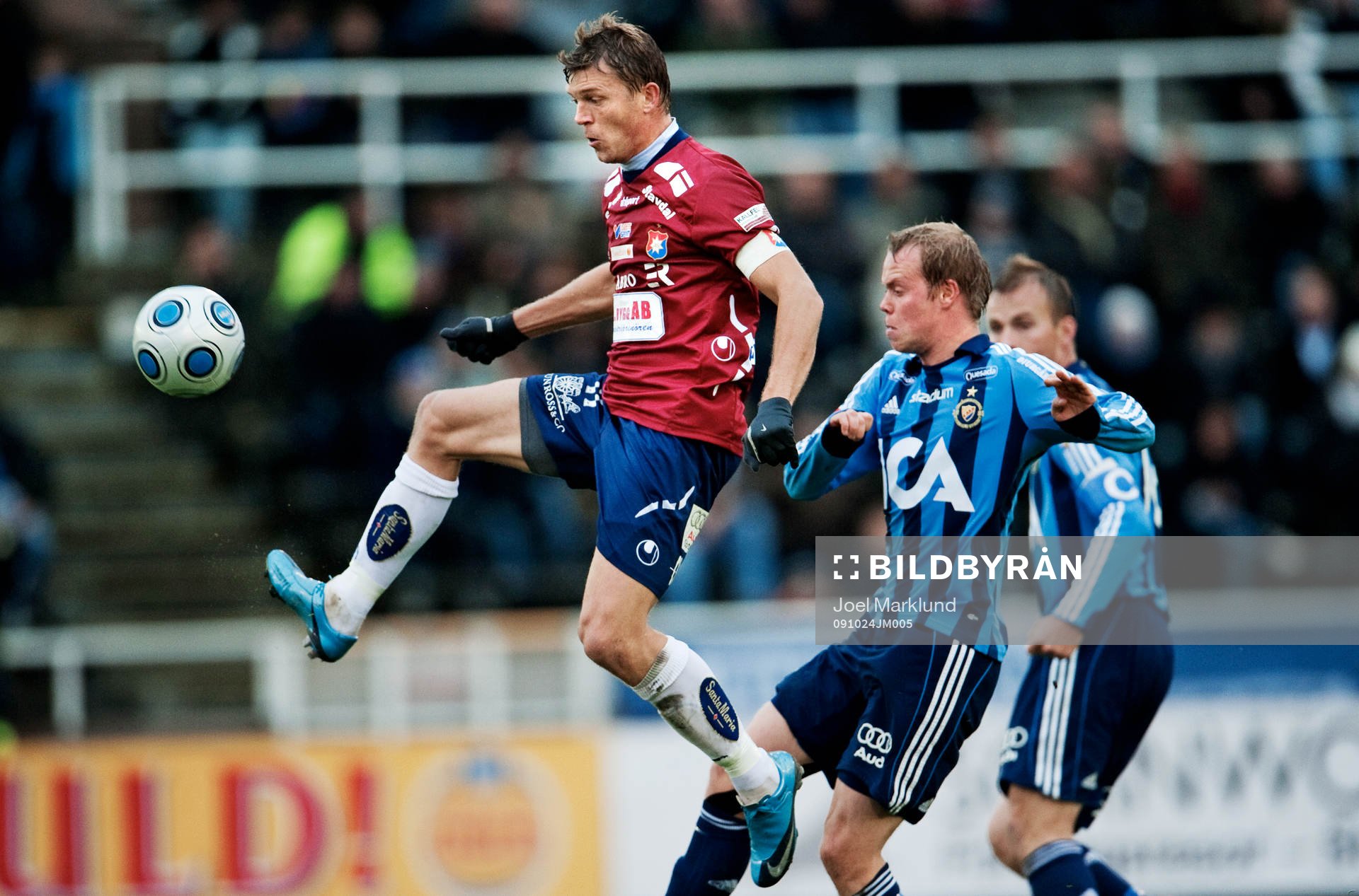 Marcus Allbäck, Örgryte, passar bollen