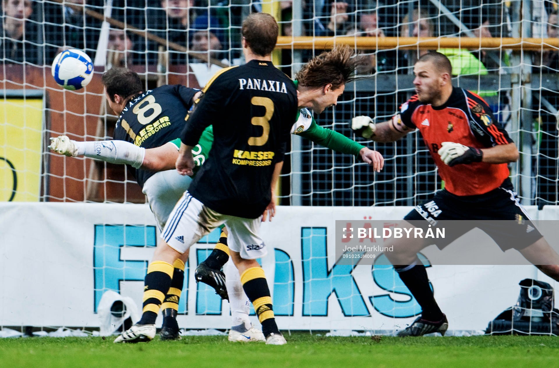 Simon Helg, Hammarby, nickar in 1-1