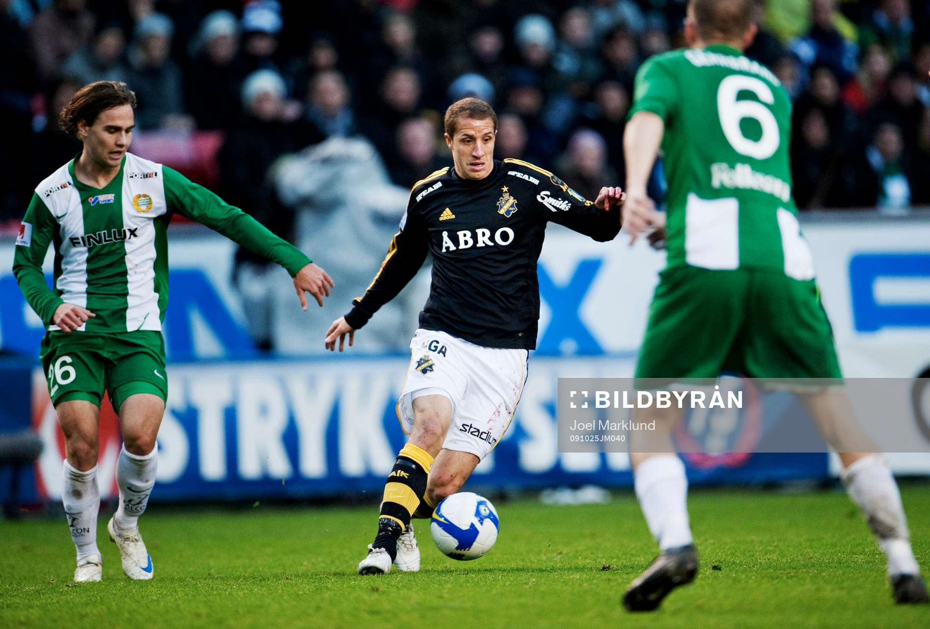 Kenny Pavey, AIK, dribblar