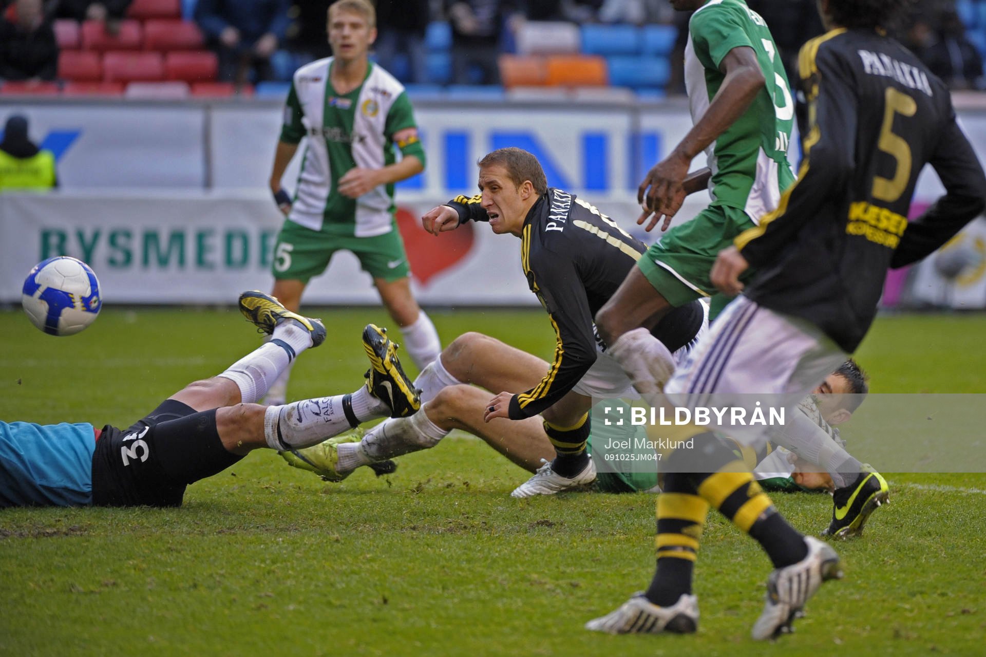 Kenny Pavey, AIK gör 2-1
