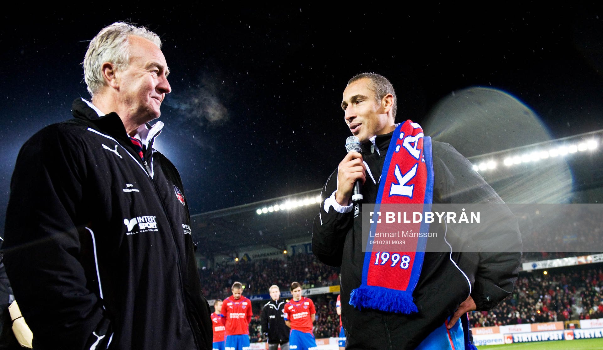 Bo Nilsson, tränare och Henrik Larsson. Avtackning, tal,