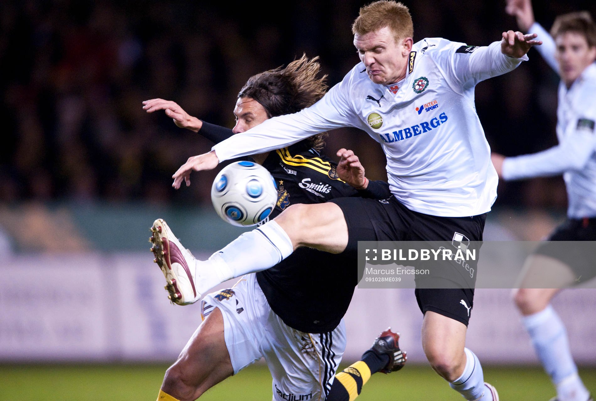 Ivan Obolo, AIK och Michael Almebäck, Örebro