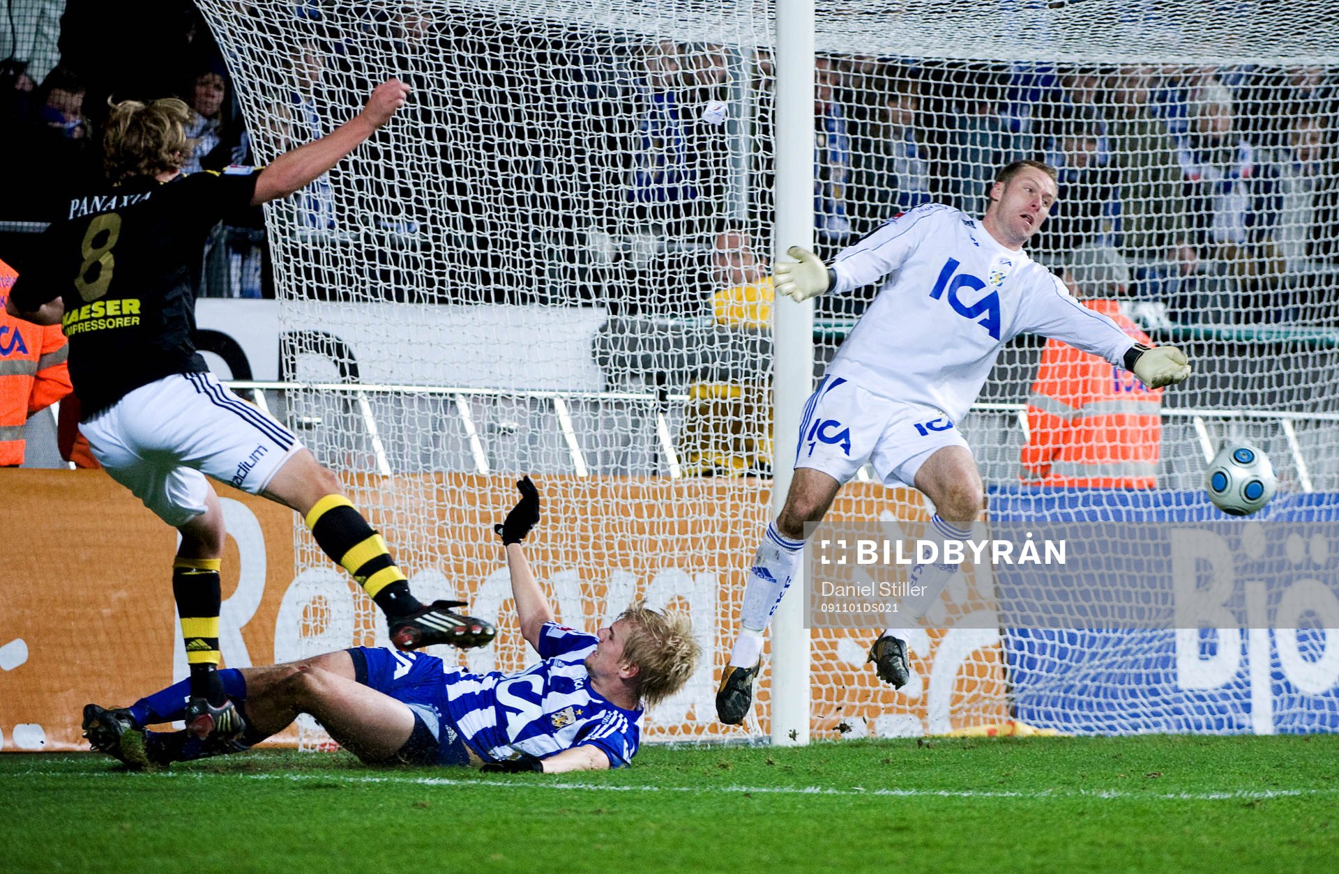 Daniel Tjernström, AIK, gör 1-2. Erik Lund, Kim