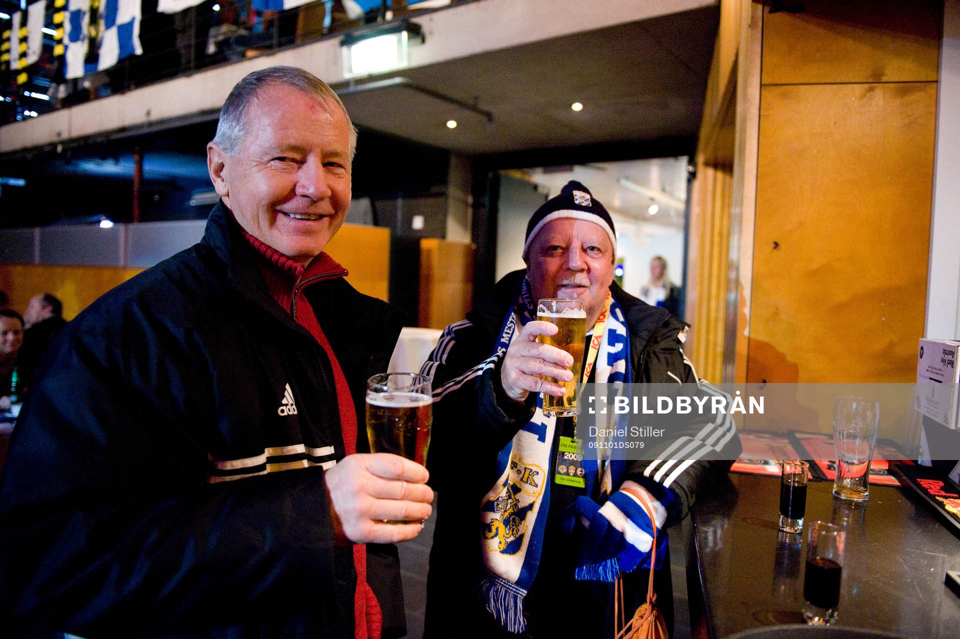 Sponsormiddag på Trädgårn innan matchen. Glada