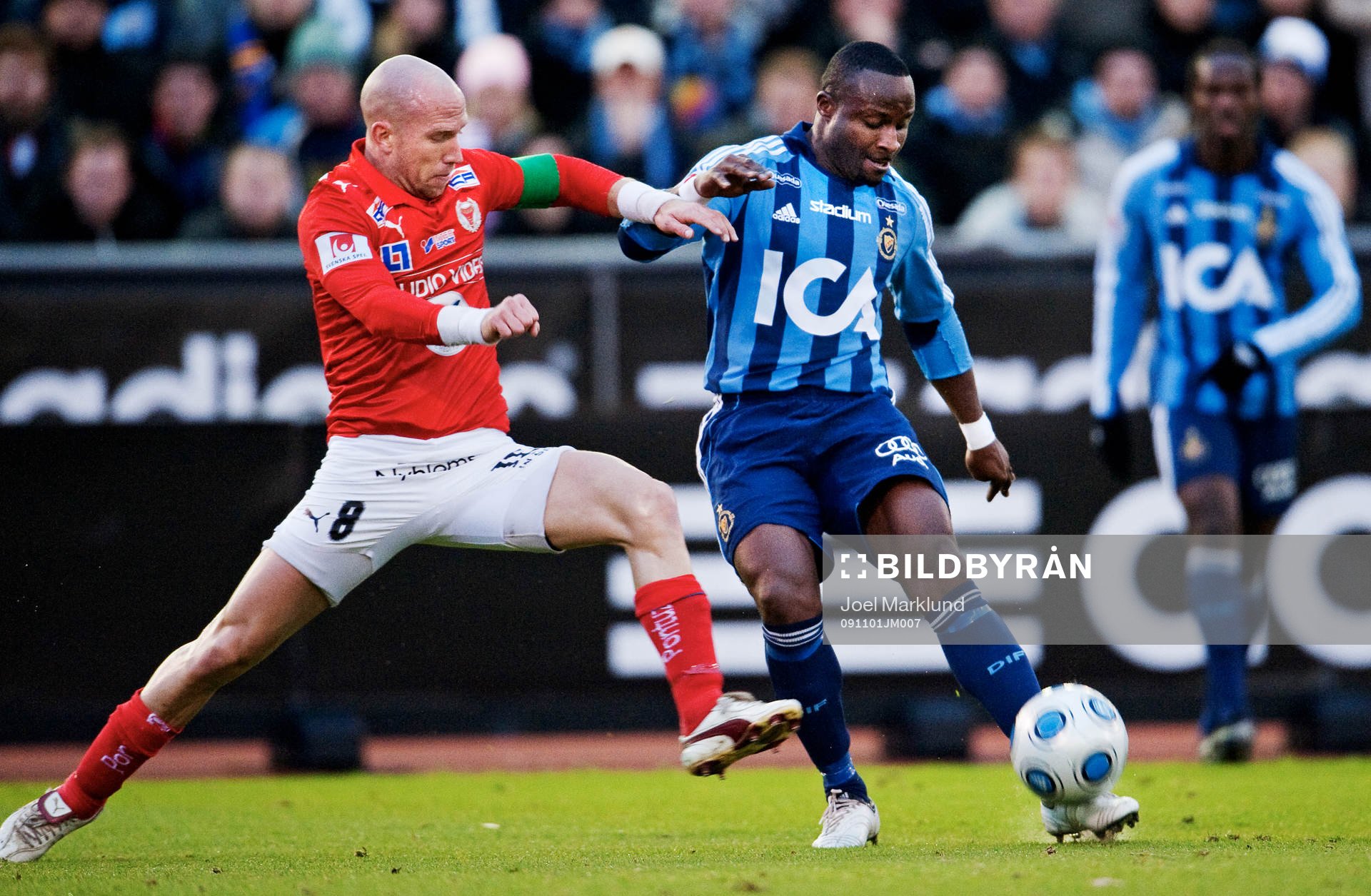 Henrik Rydström, Kalmar, utmanar Prince Ikpe Ekong,