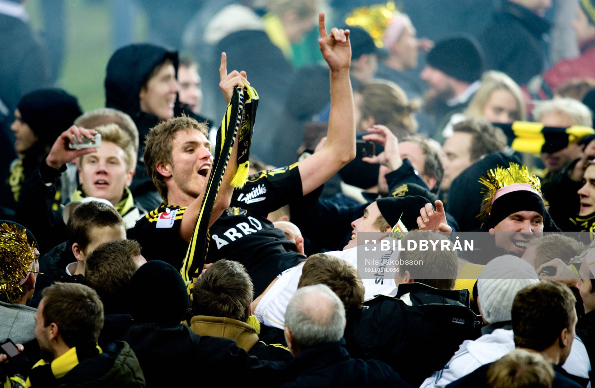 Jos Hooiveld, AIK. Svenska Mästare, SM-guld, pokal, jubel
