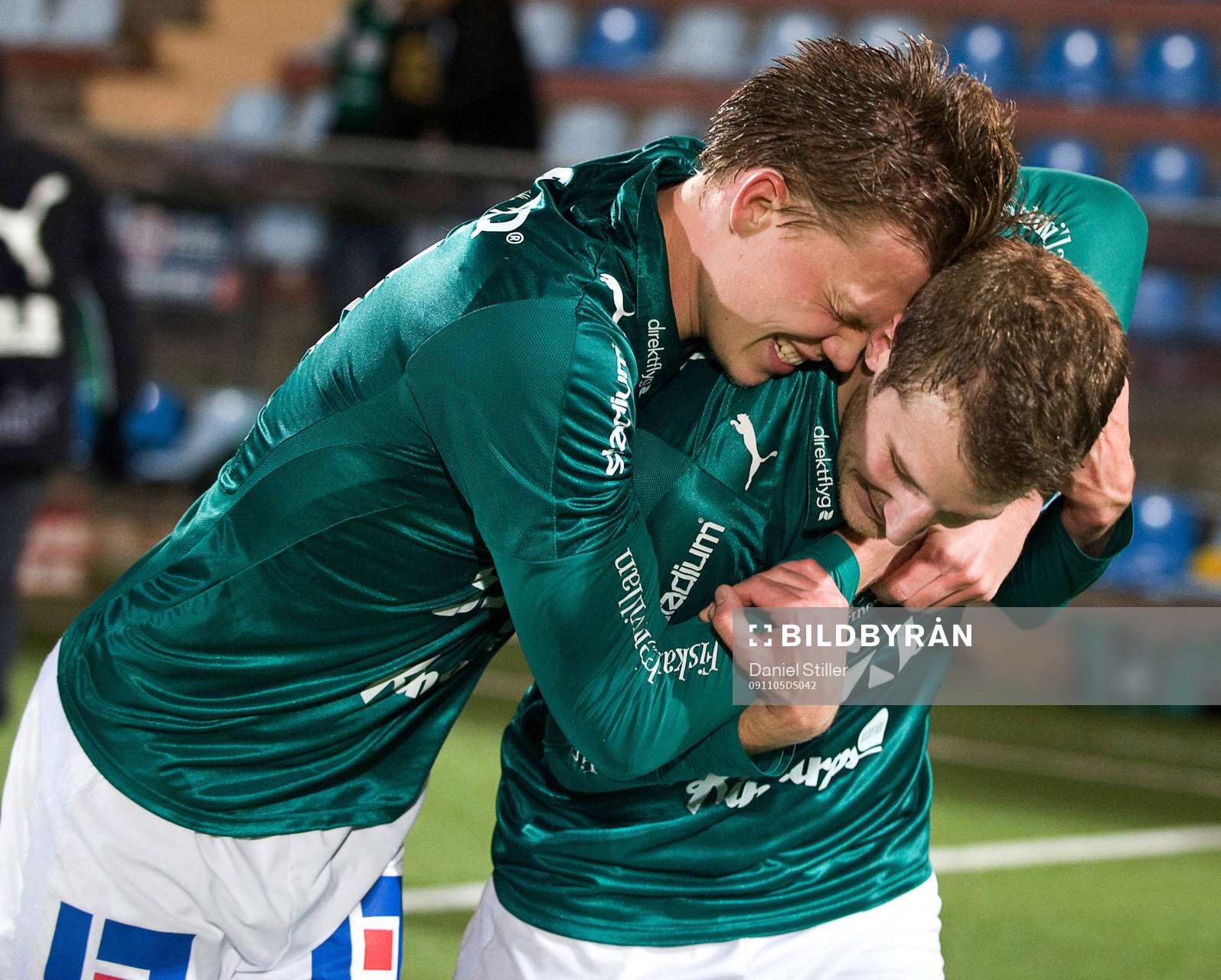 Gustav Sundström och Niklas Forslund jubel