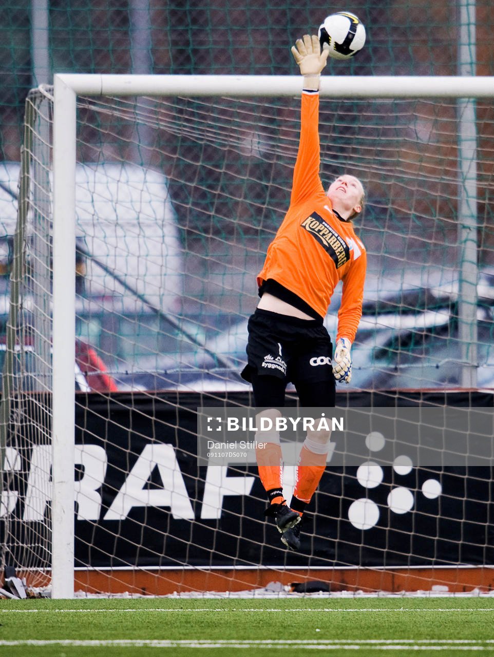 Hedvig Lindahl, målvakt Göteborg, släpper in 1-2 på ett