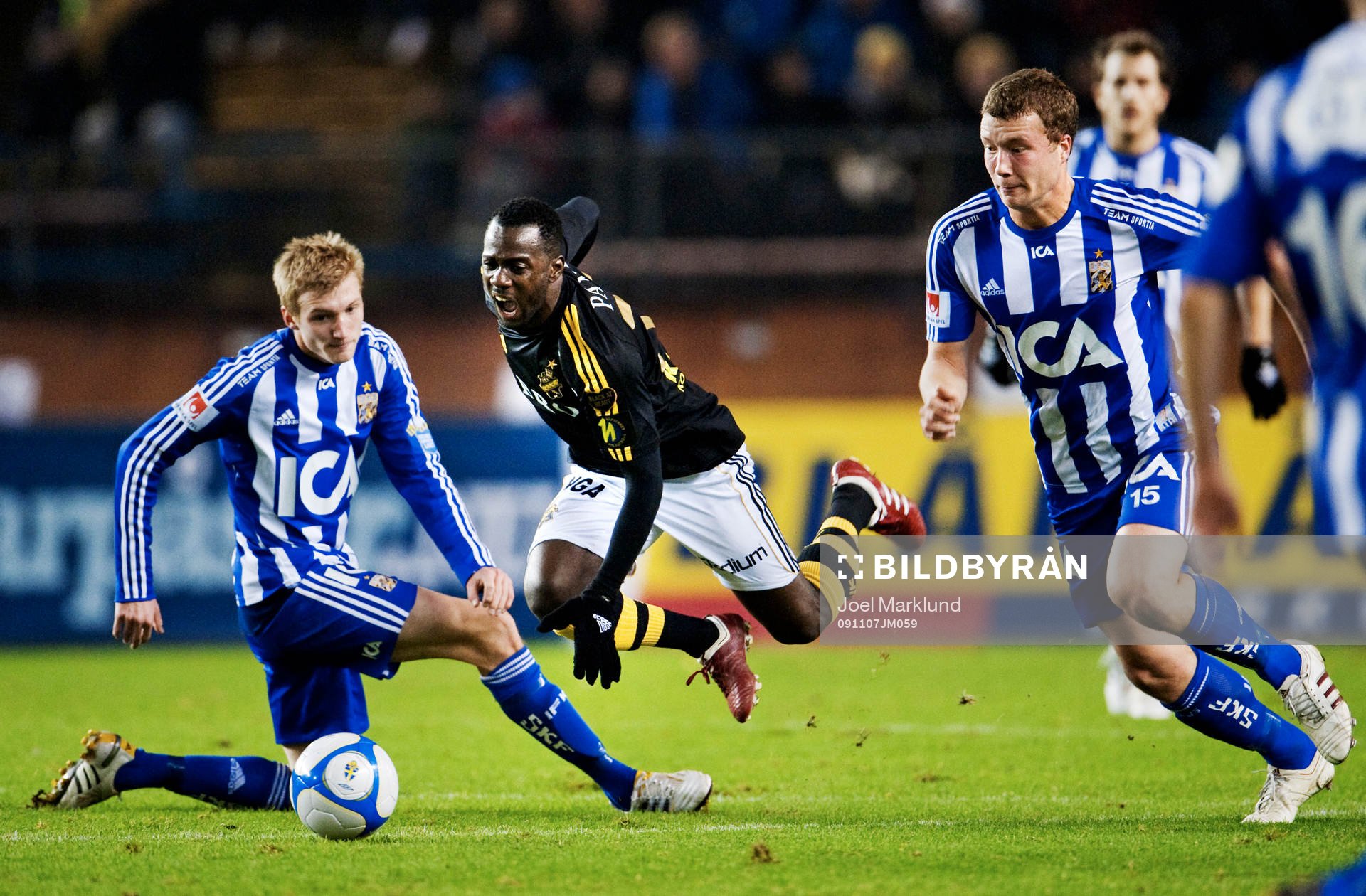 Dulee Johnson, AIK, fälls