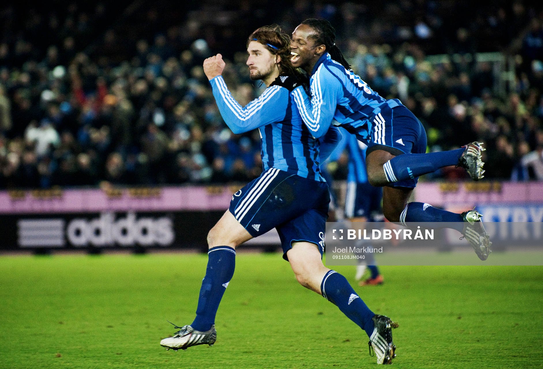 Jan Tauer och Kebba Ceesay, Djurgården, jubel
