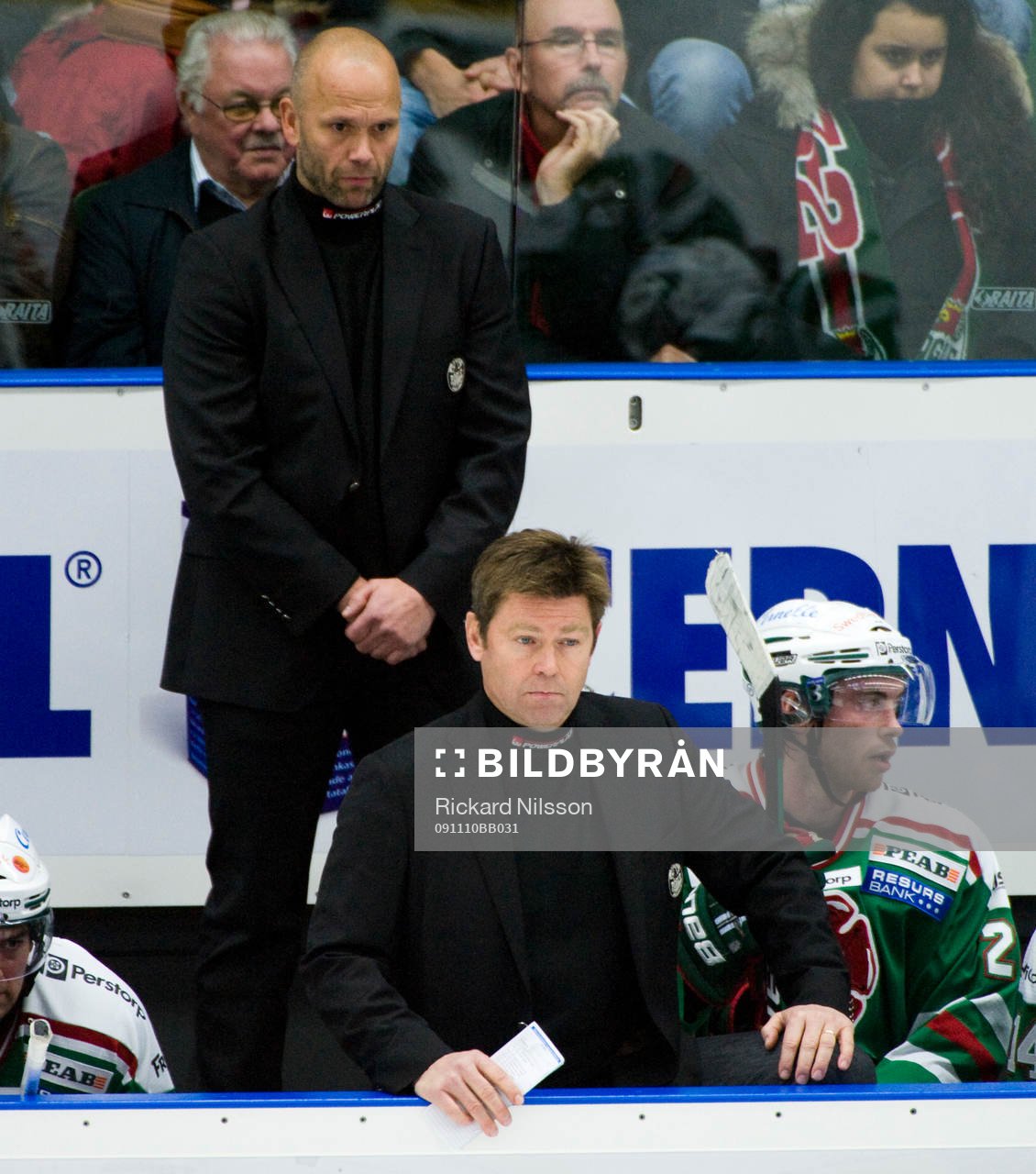 Gunnar Persson och Tommy Sjödin, tränare, Rögle