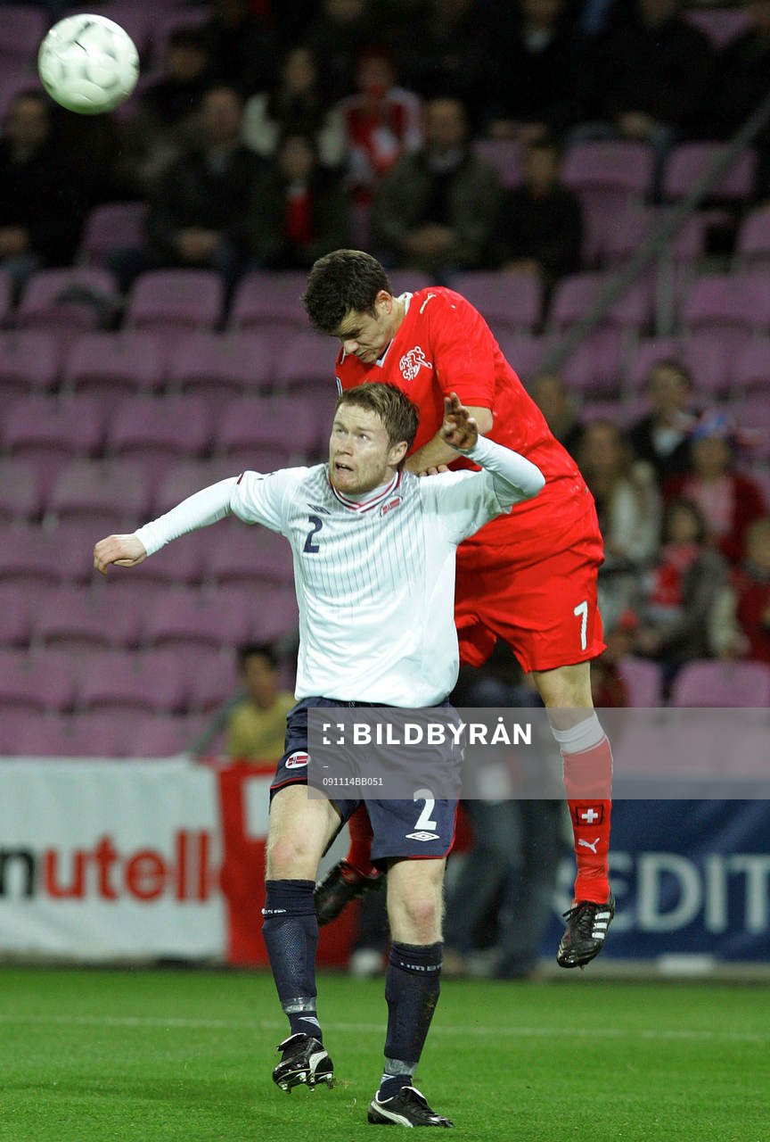 Tom Hogli, Norge och Tranquillo Barnetta, Schweiz i