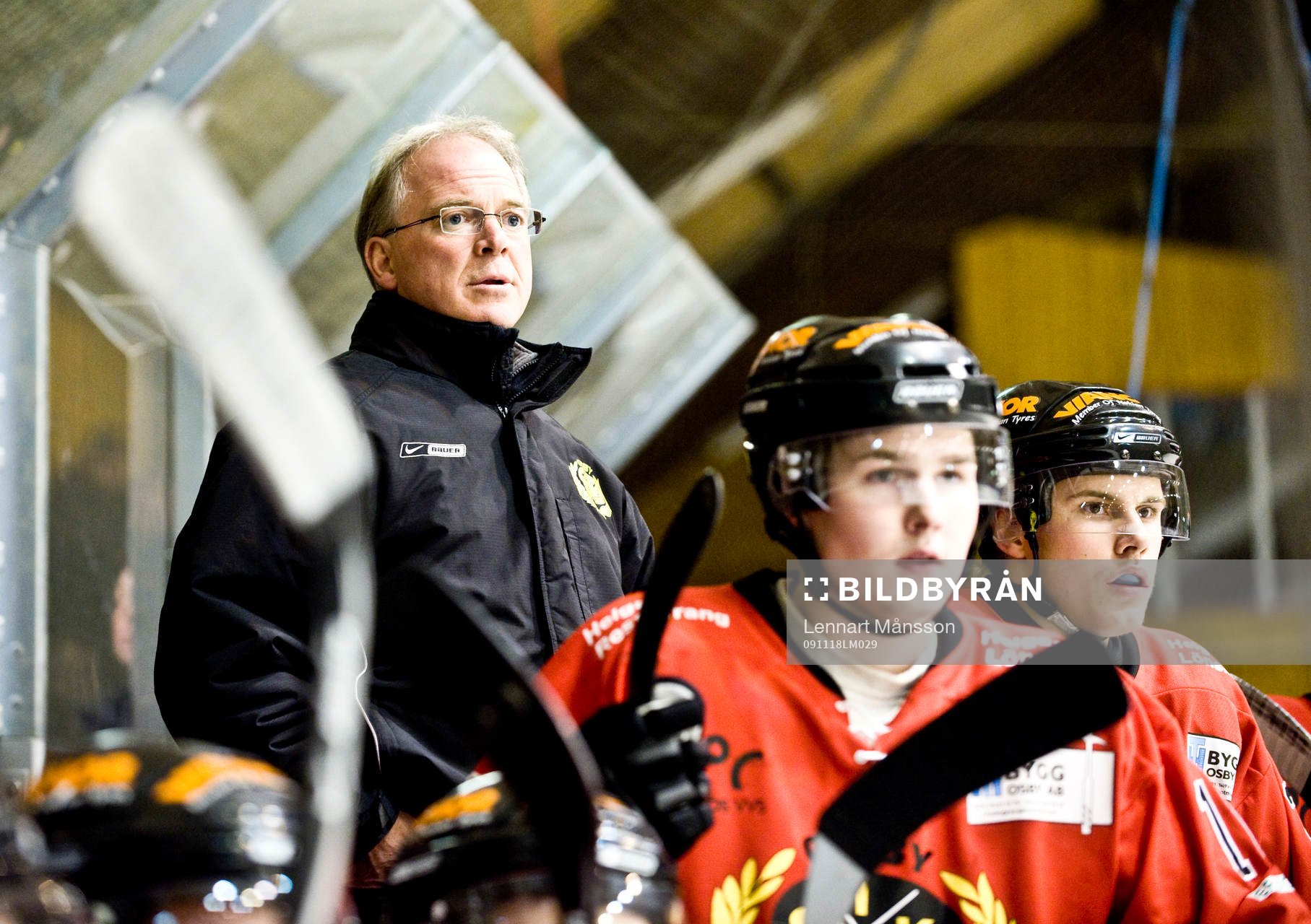 Stephen Higgins, tränare. Bås, båset