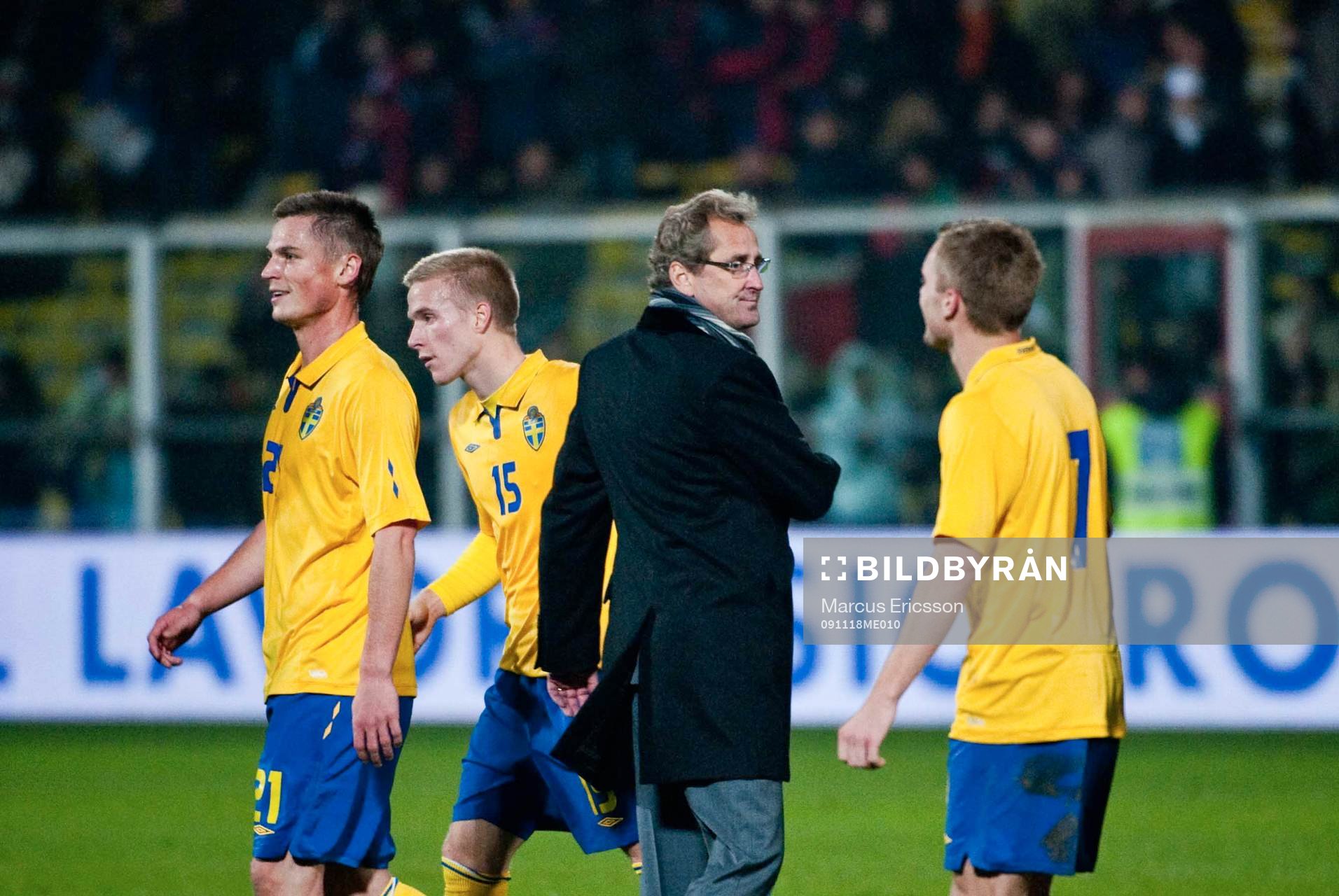 Erik Hamrén, förbundskapten Sverige tackar spelarna