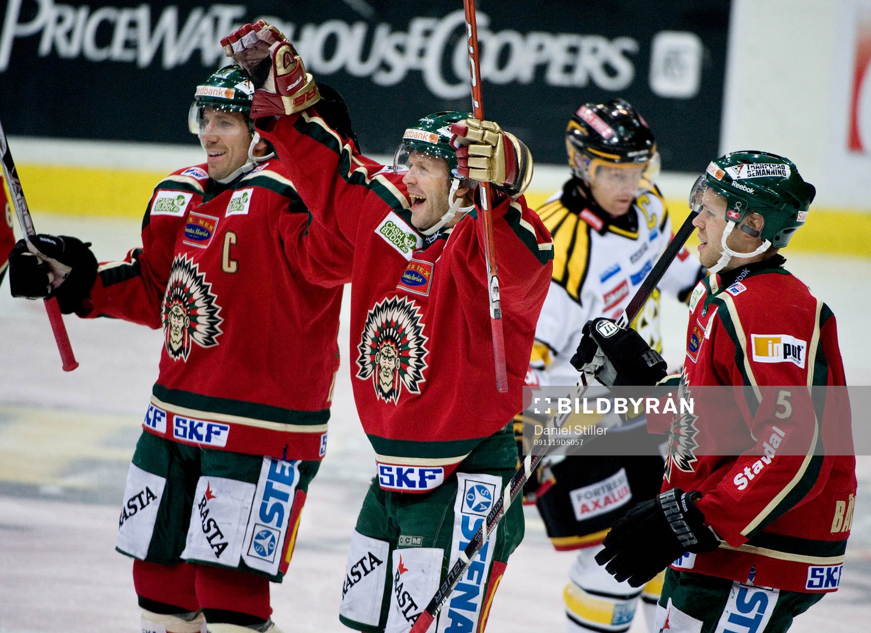 Joel Lundqvist, Tomi Kallio, Christian Bäckman, jubel