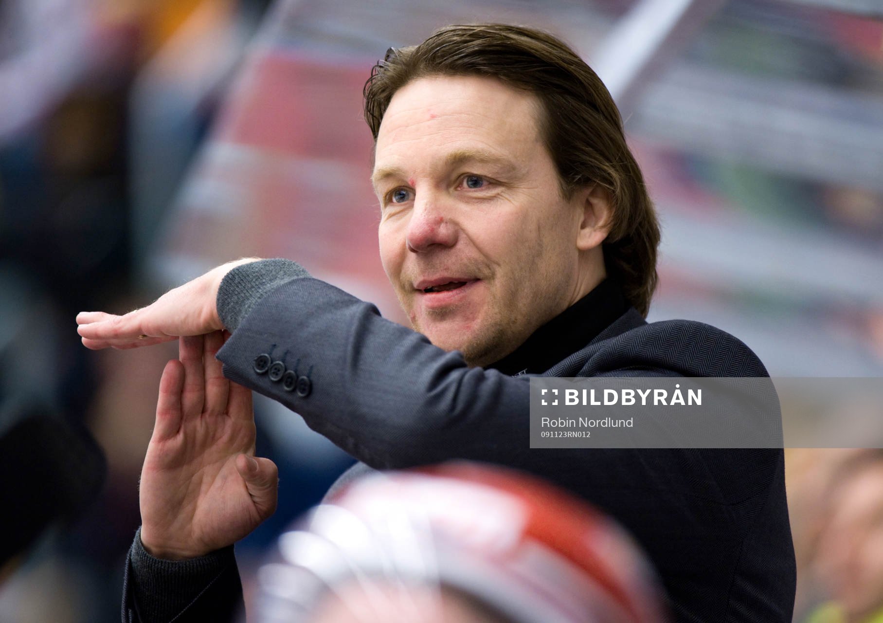 Charles Berglund, Tränare, begär timeout