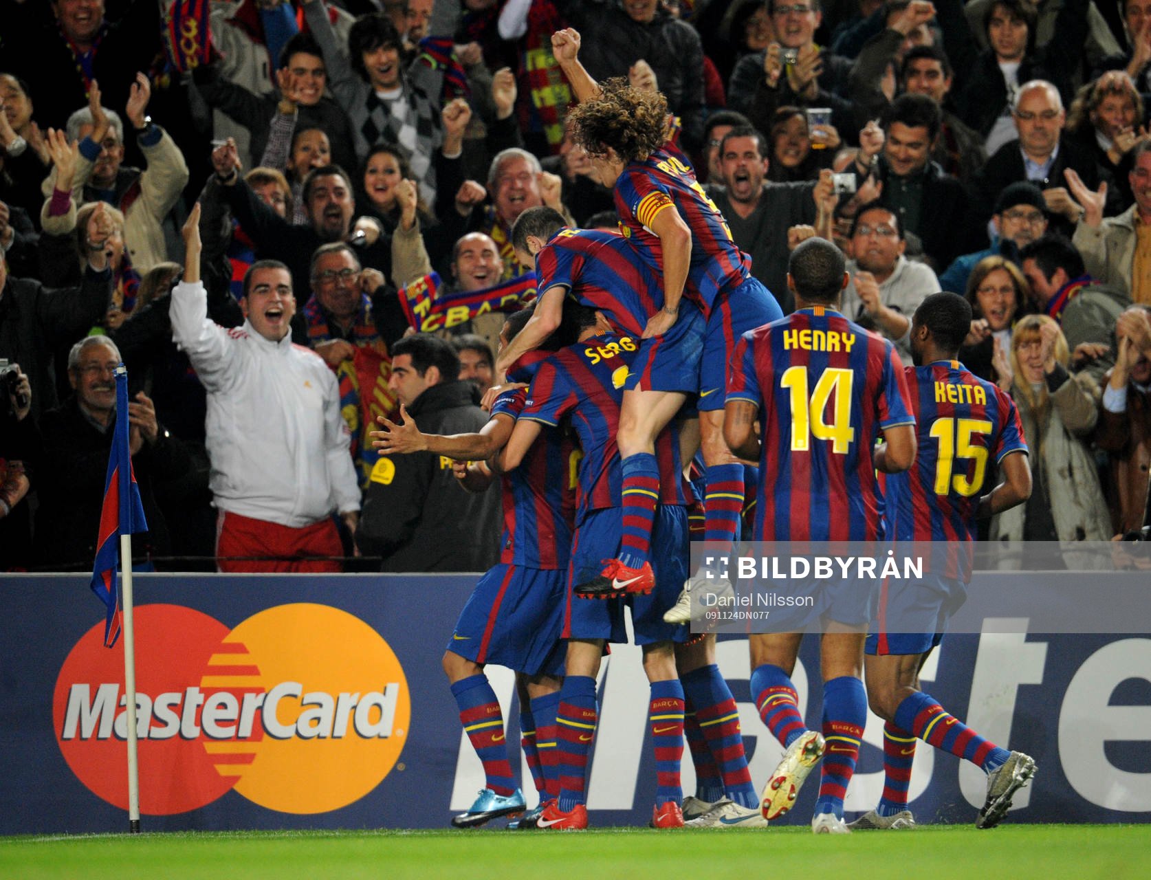 Pedro Roriguez, Barcelona har gjort 2-0. Jubel