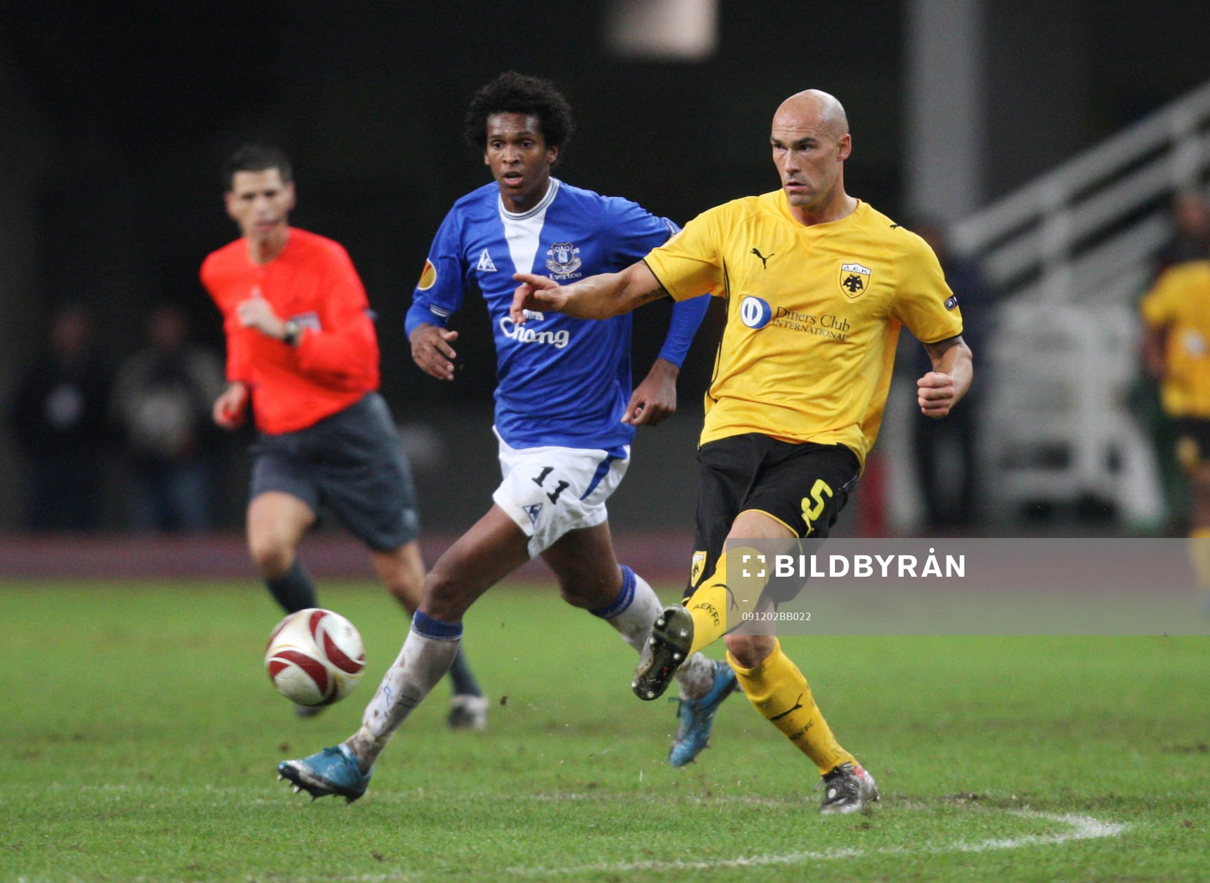  Jo, Everton och Daniel Majstorovic, AEK Aten.