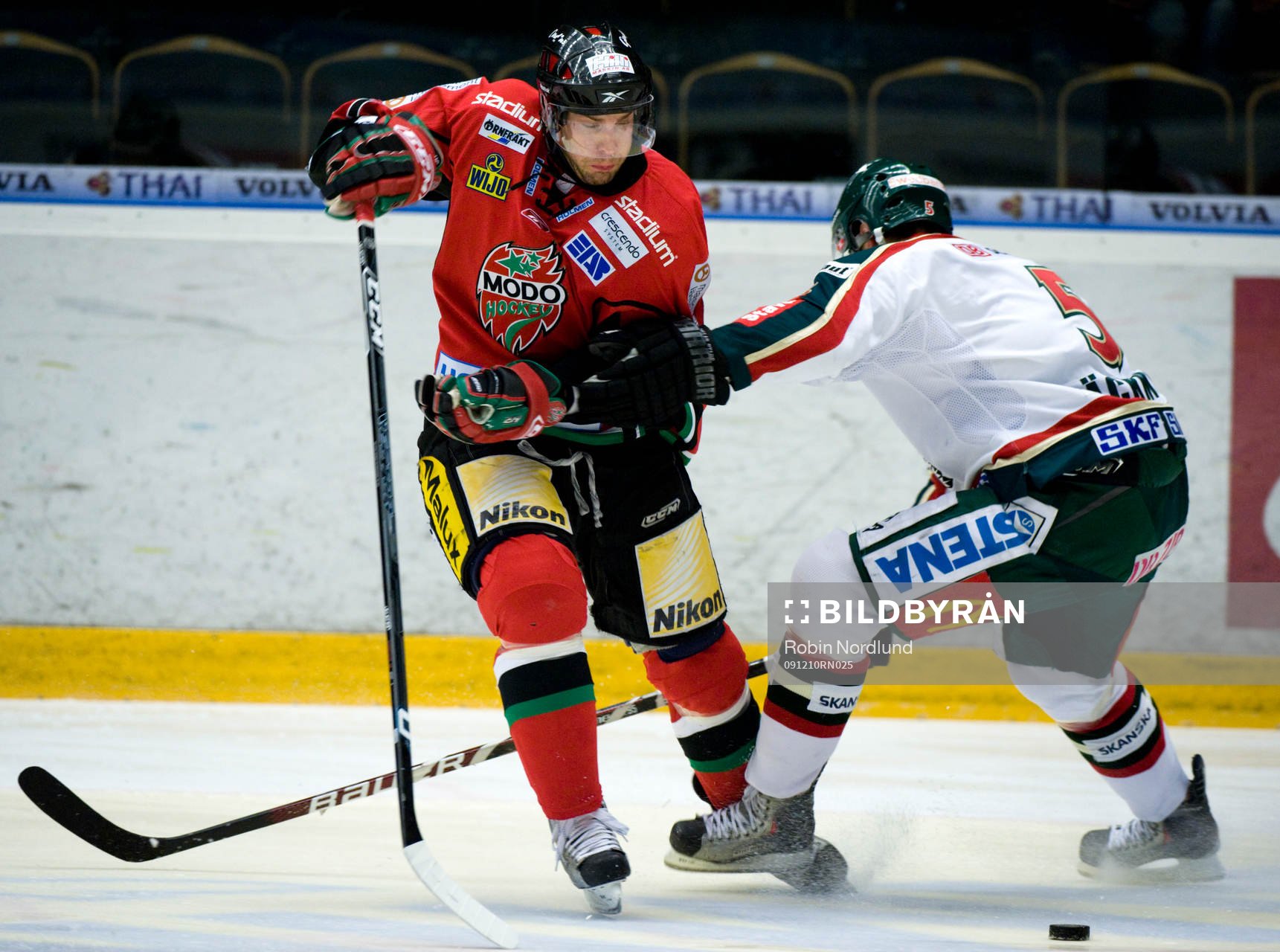 Josh Green, Modo stoppas av Christian Bäckman, Frölunda