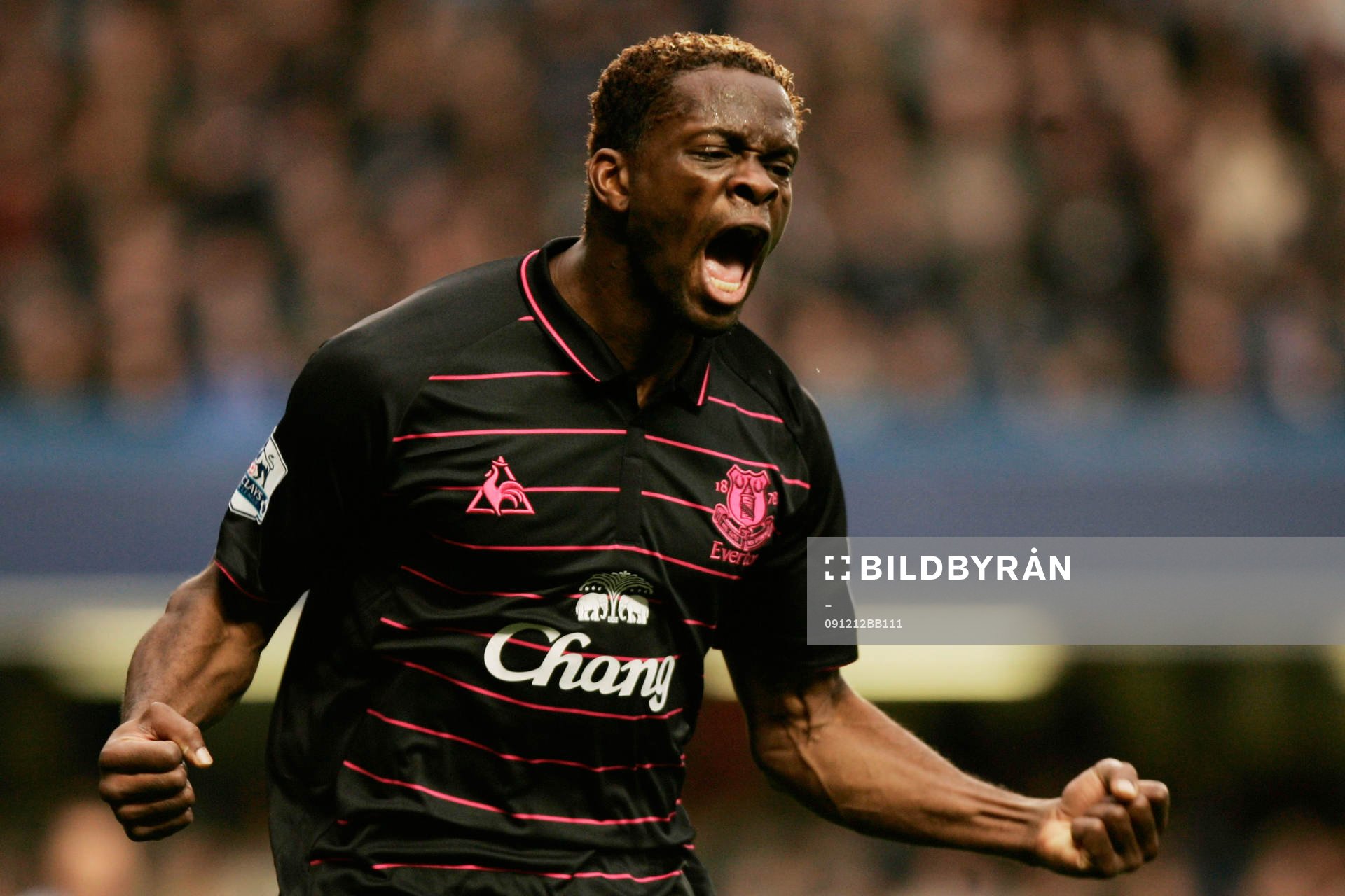 Louis Saha, Everton, glädje, jubel över självmål för