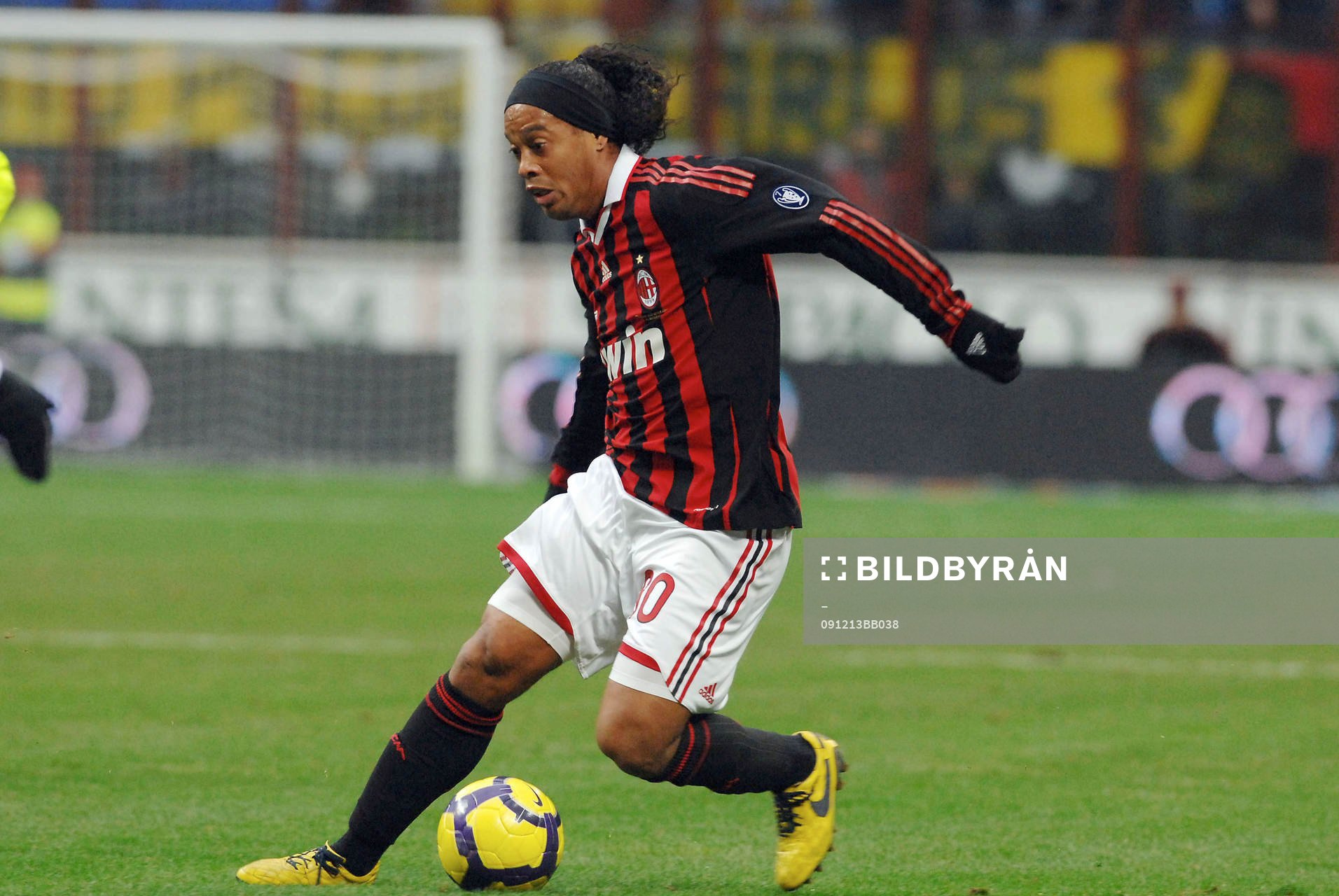 Ronaldinho, Milan