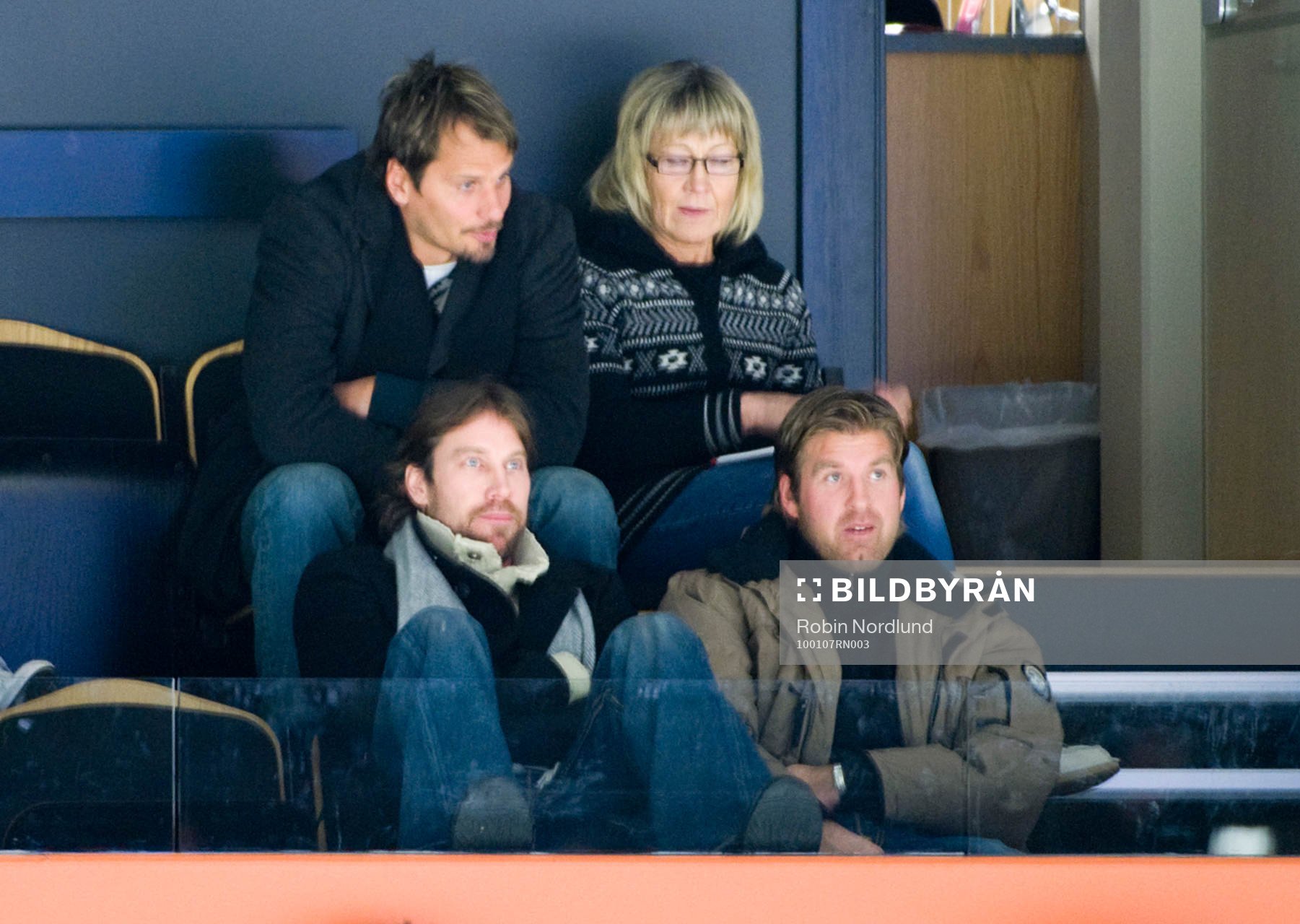 Peter Forsberg och Andreas Salomonsson, Modo sitter på