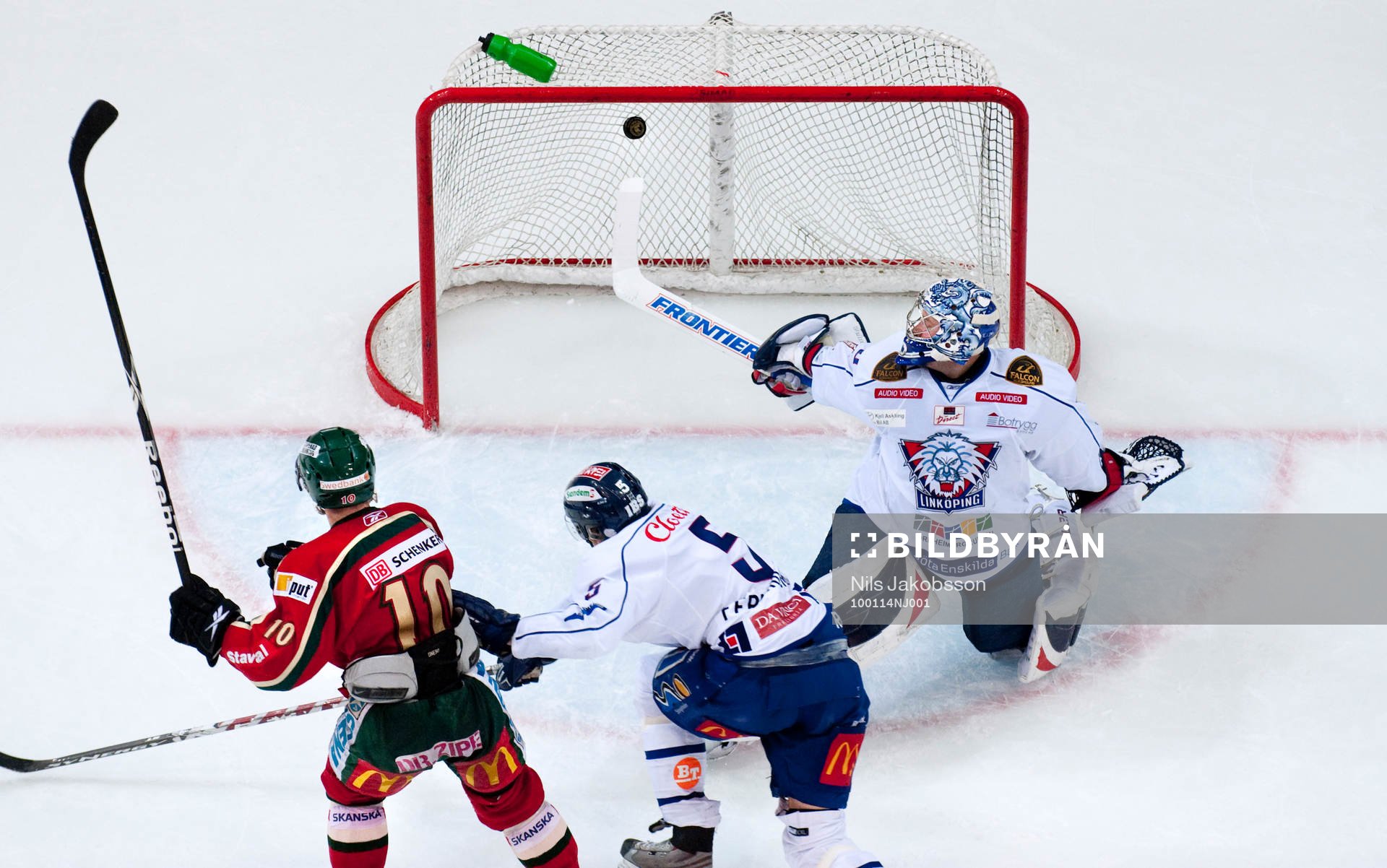 Fredrik Pettersson, Frölunda, gör mål på Fredrik