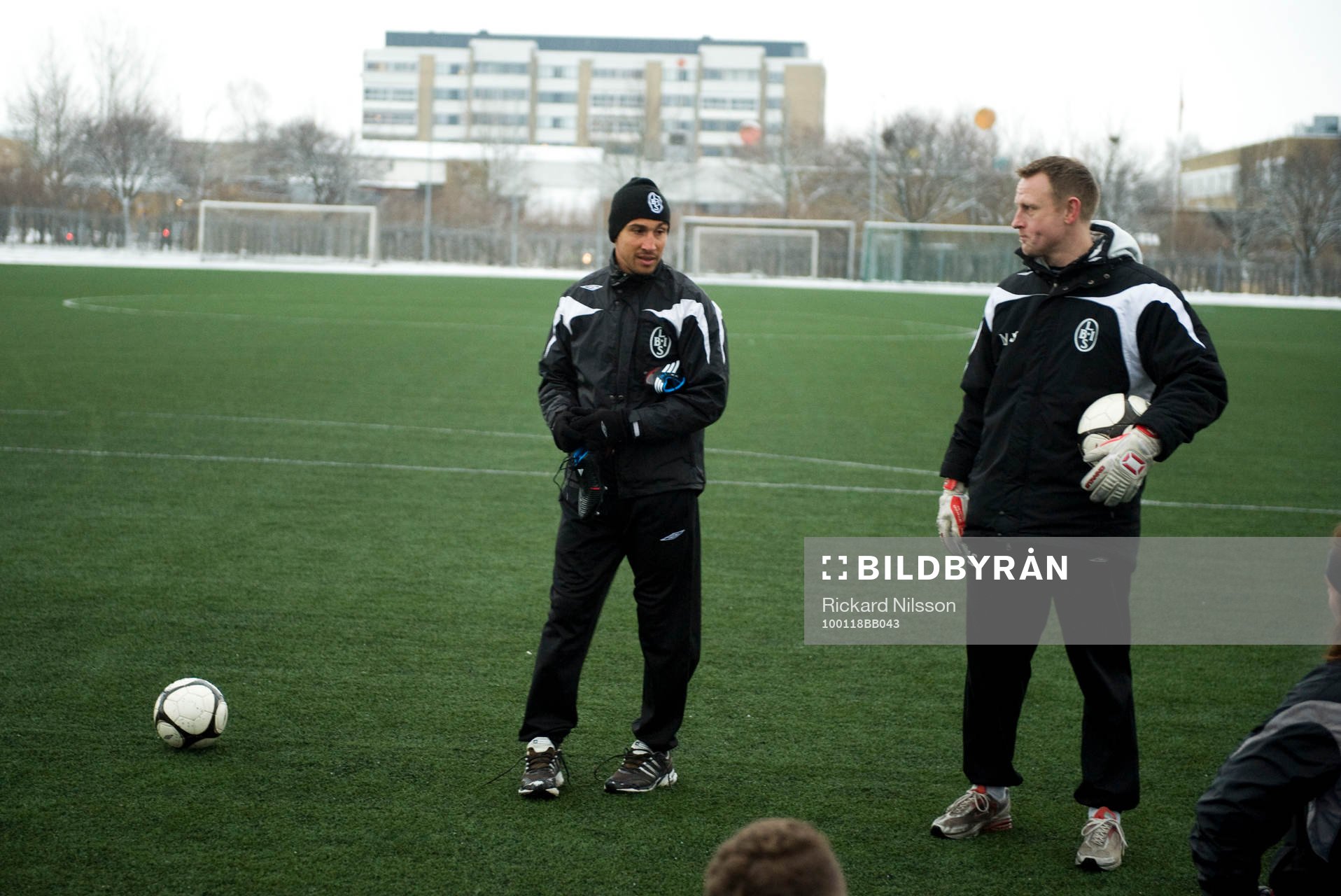 Henrik Larsson, tränare och Mats Svensson,