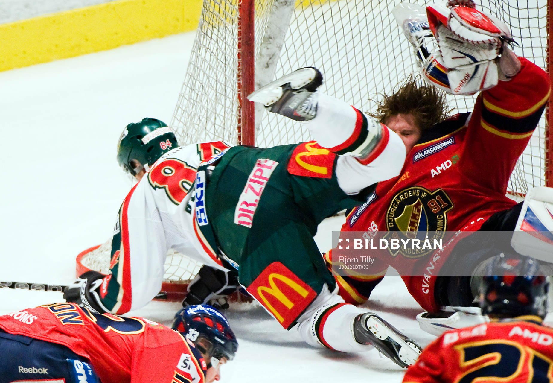 Patric Blomdahl, Frölunda kör över Stefan Ridderwall,