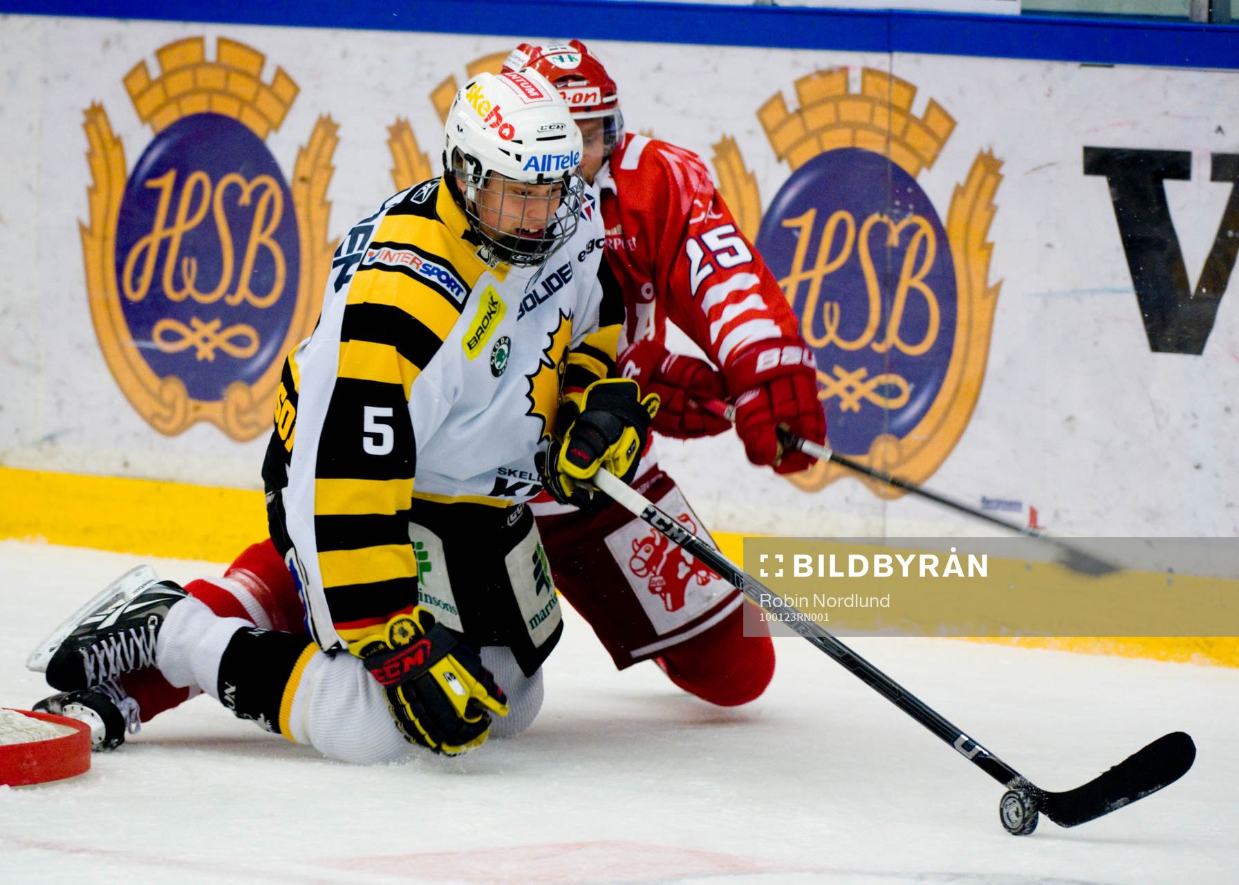 Adam Larsson, Skellefteå och Martin Sonnenberg, Timrå