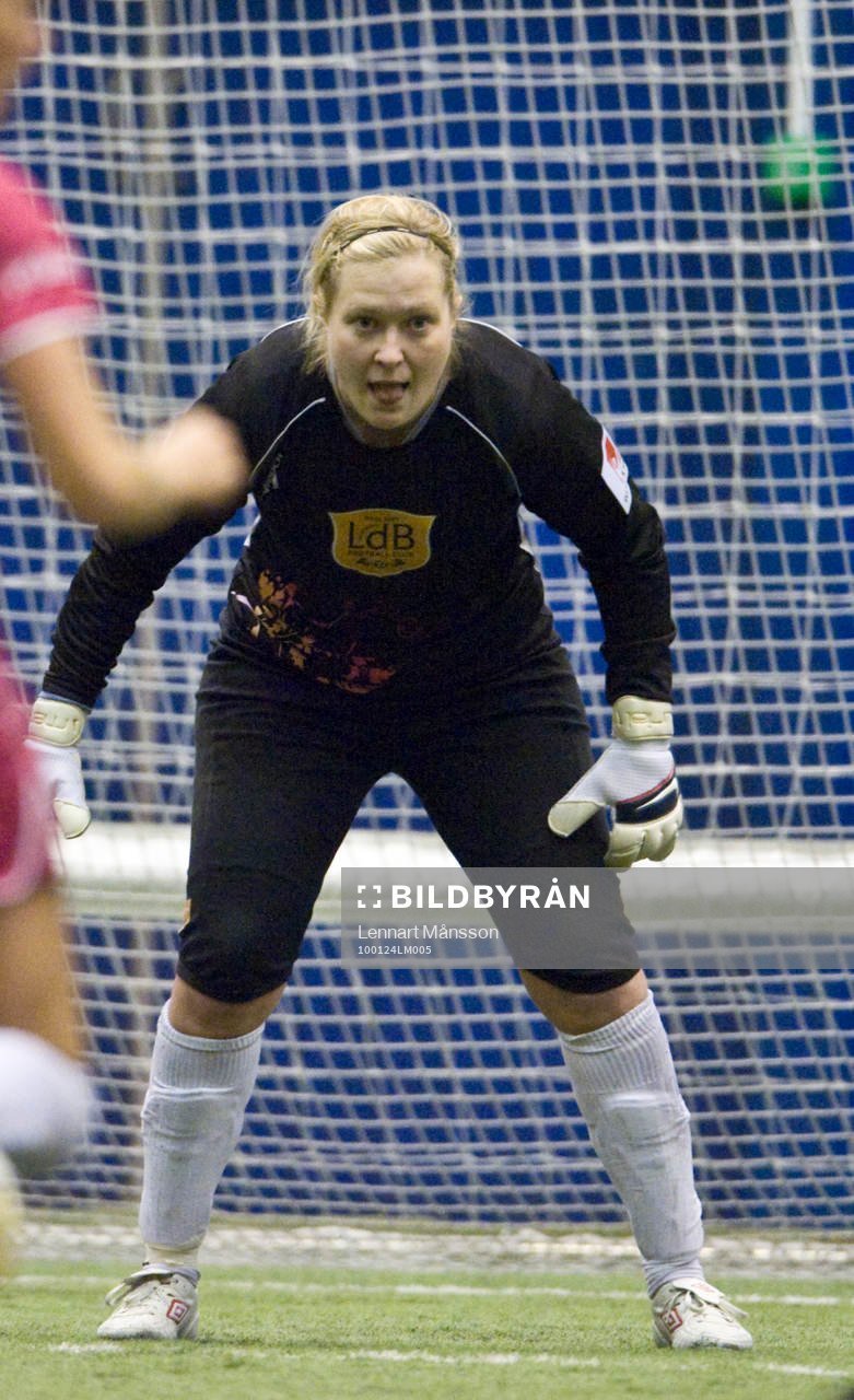 Thora Helgadottir, Ldb