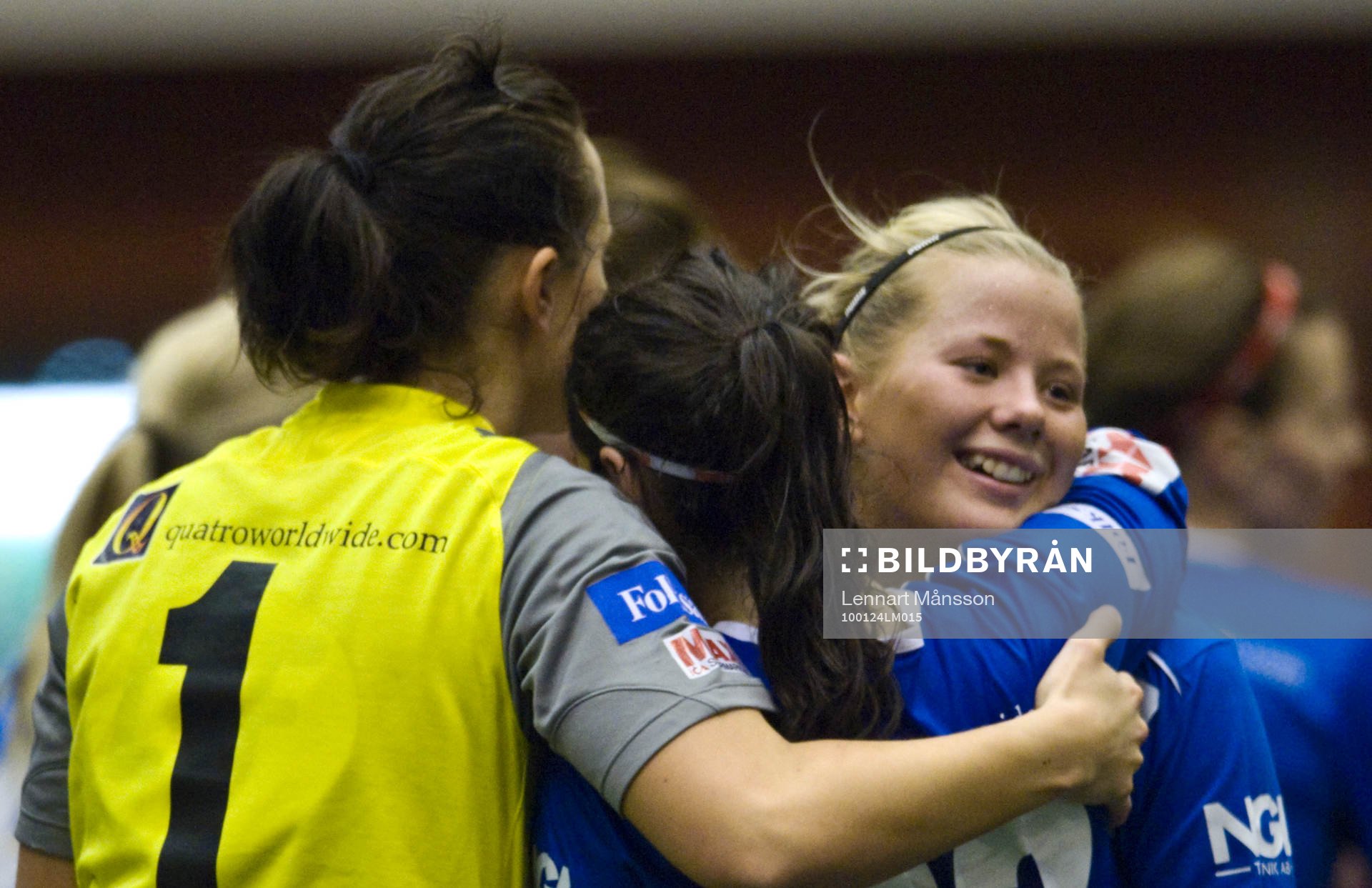 Tilda Heimersson, Linköping, firande, kram, glädje