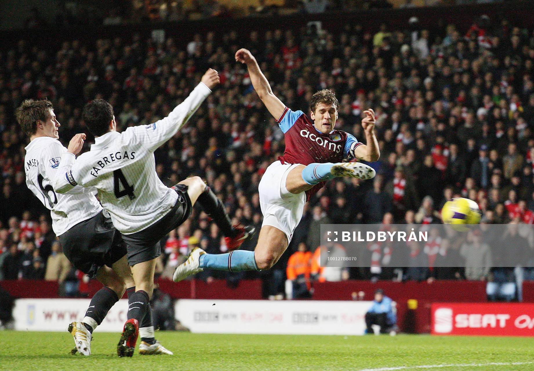  Stilyan Petrov, Aston Villa.
