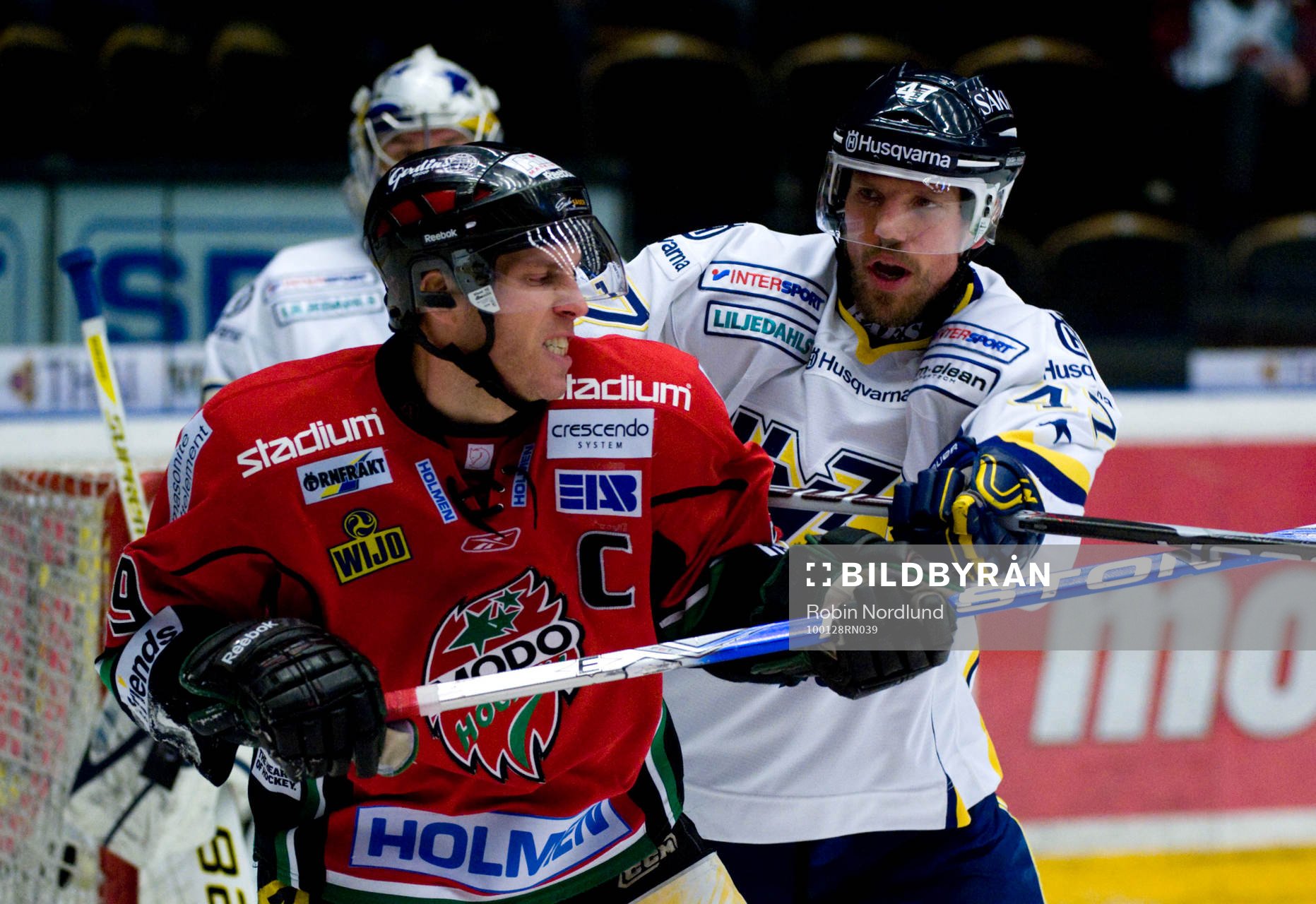 Per Svartvadet, Modo och Lance Ward, HV71 i konflikt