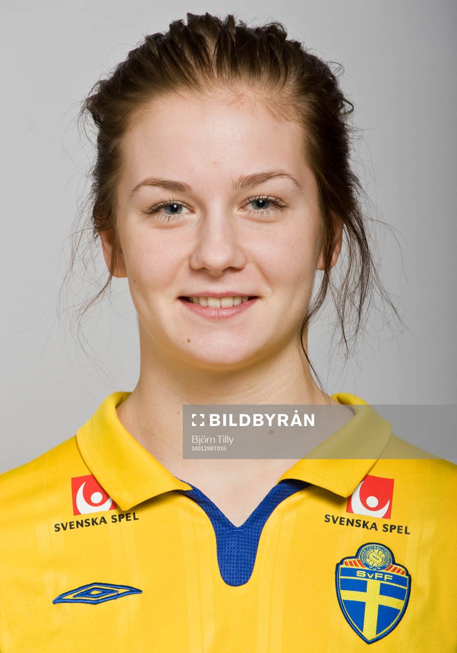 Emma Åberg Zingmark, Sverige
