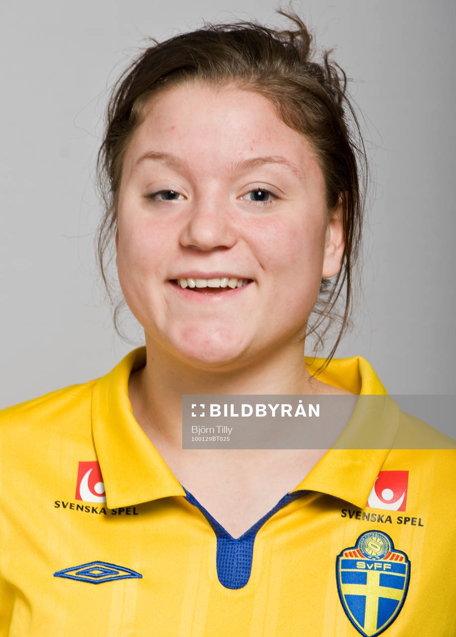 Kristin Carlsson, Sverige