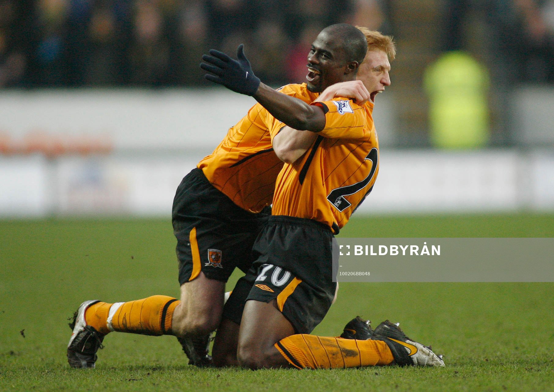 George Boateng och Paul McShane, Hull (Jubel)