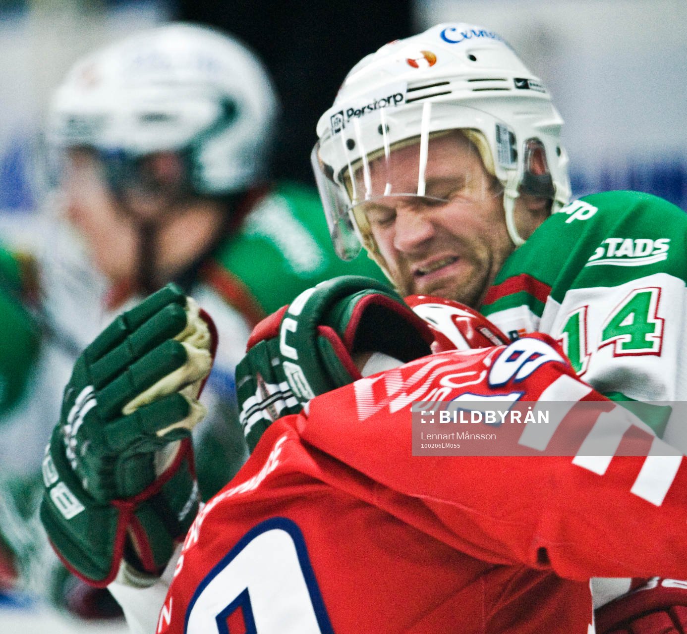 Mikael Gath, Rögle, pucklar på Björn Svensson