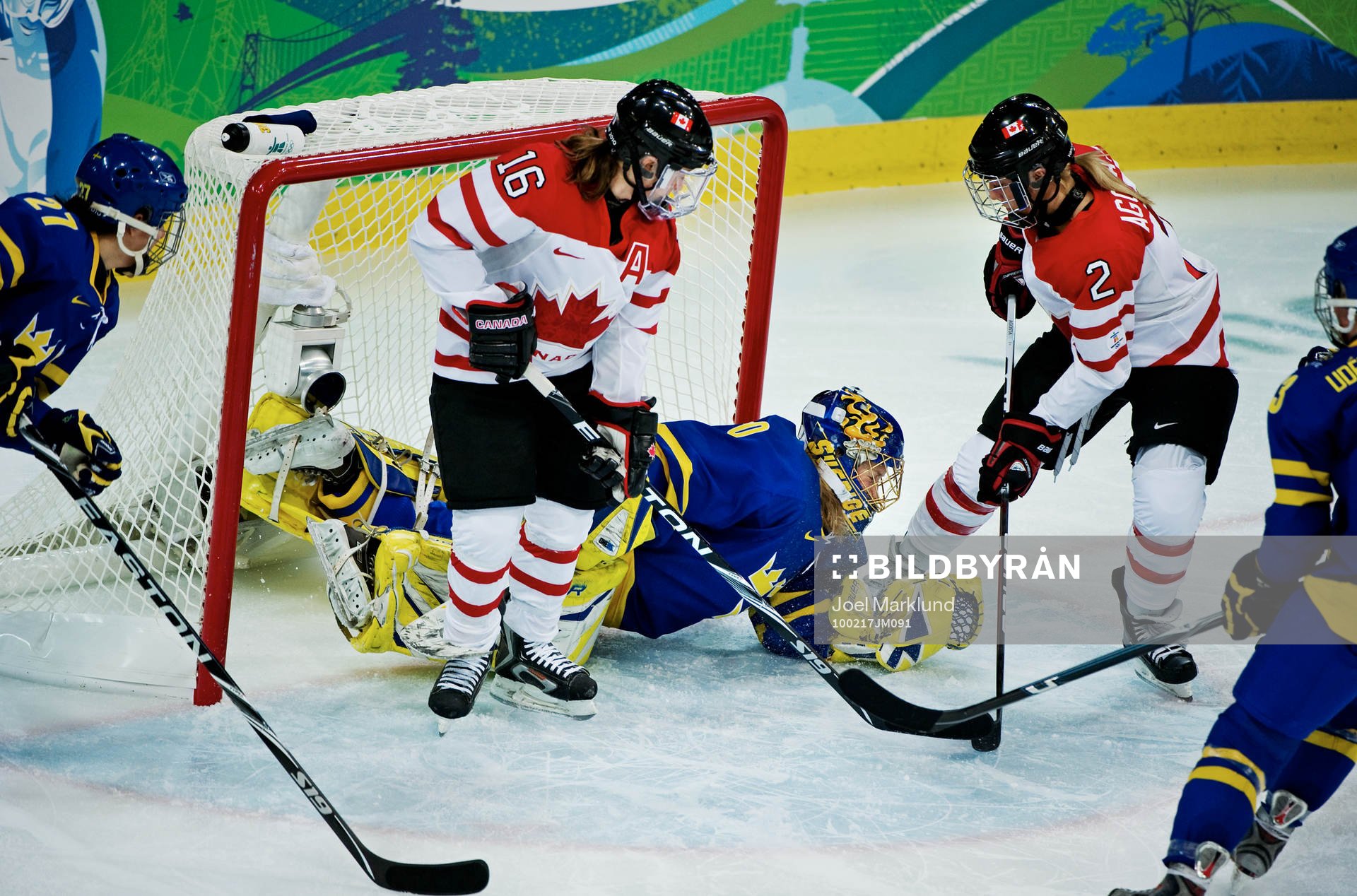 Jayna Hefford och Meghan Agosta, Kanada, och Kim Martin,