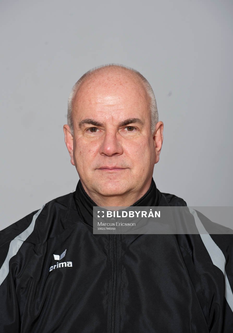  Tapani Keino, Lagledare