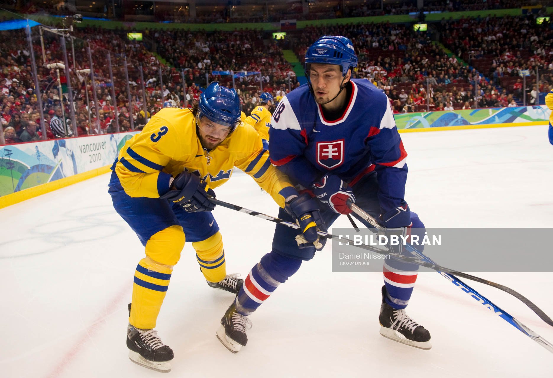 Douglas Murray, Sverige och Miroslav Satan, Slovakien