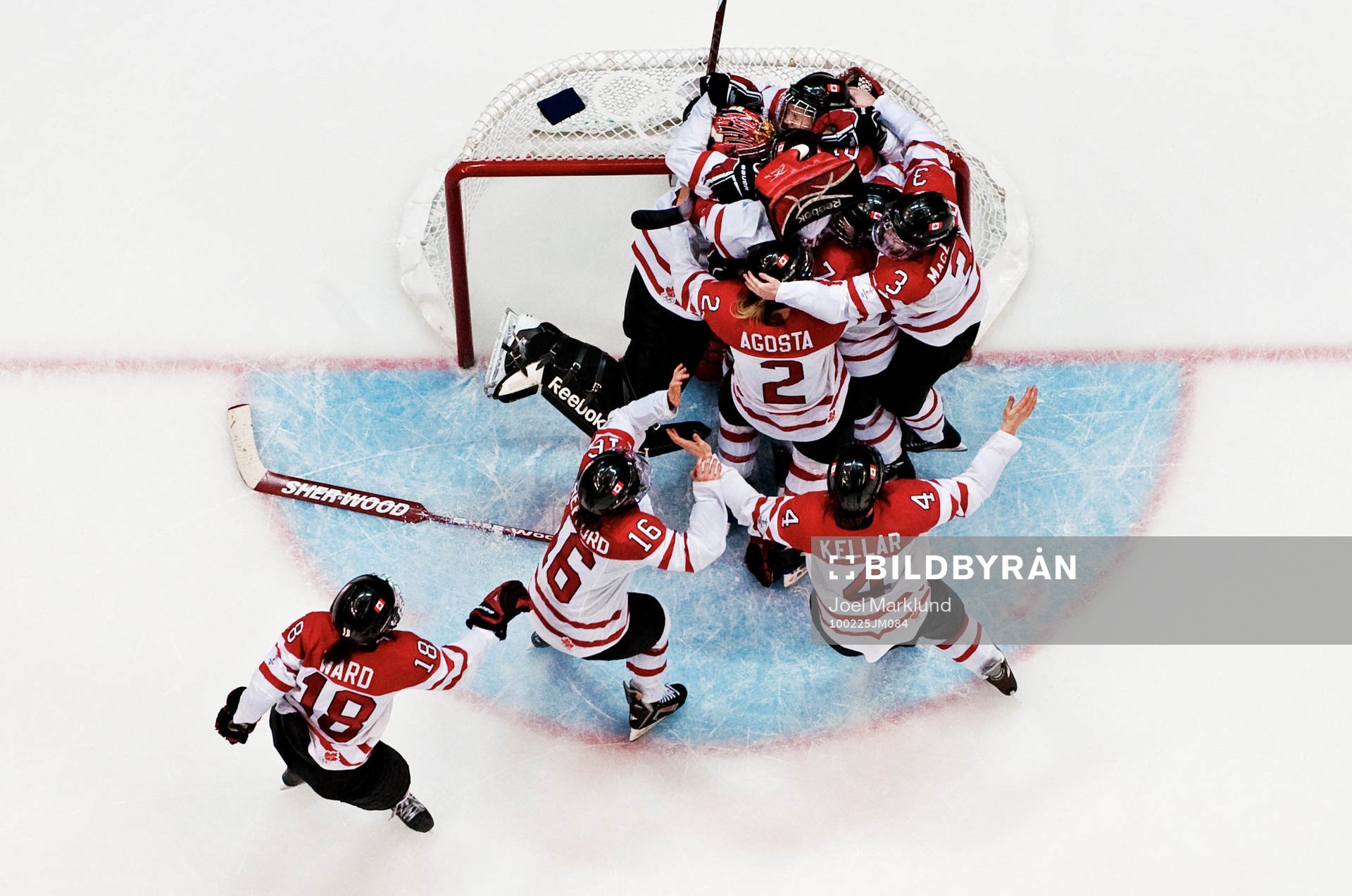 Shannon Szabados, målvakt Kanada  (Jubel)
