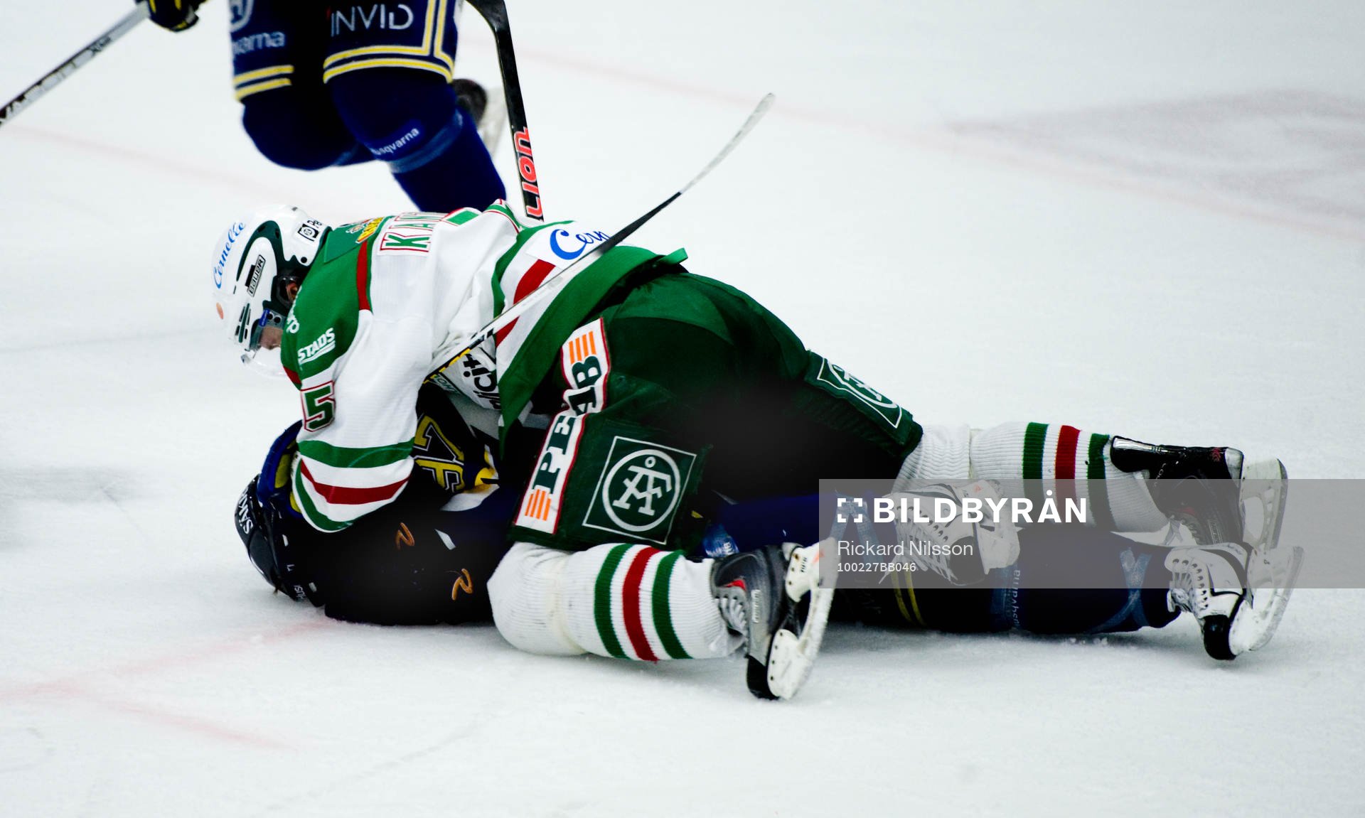 Per Ledin, HV71 och Robert Kantor, Rögle, slagsmål