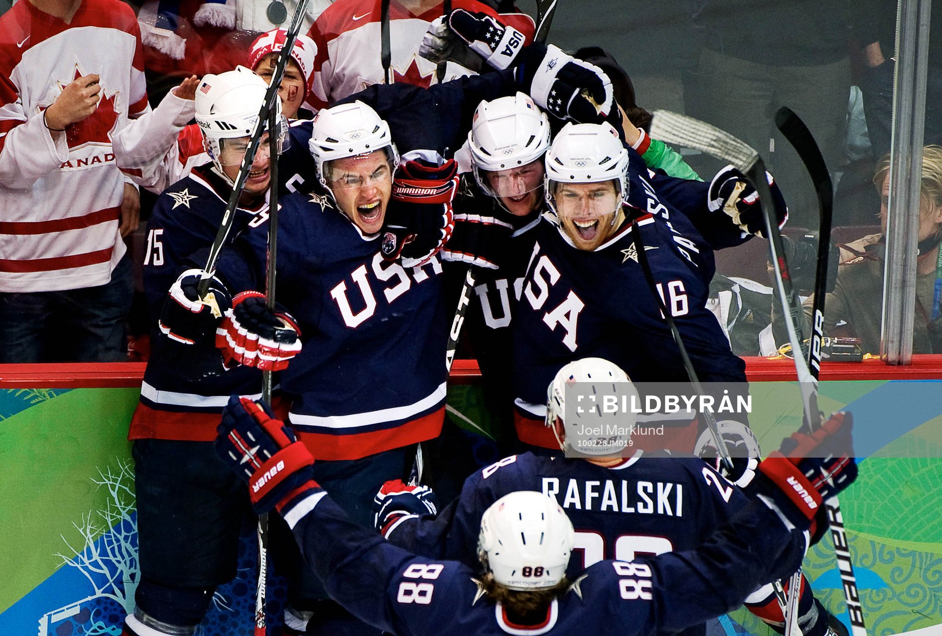 Zach Parise, USA, jublar