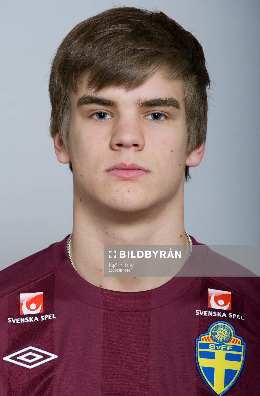 Lukas Jonsson, Sverige
