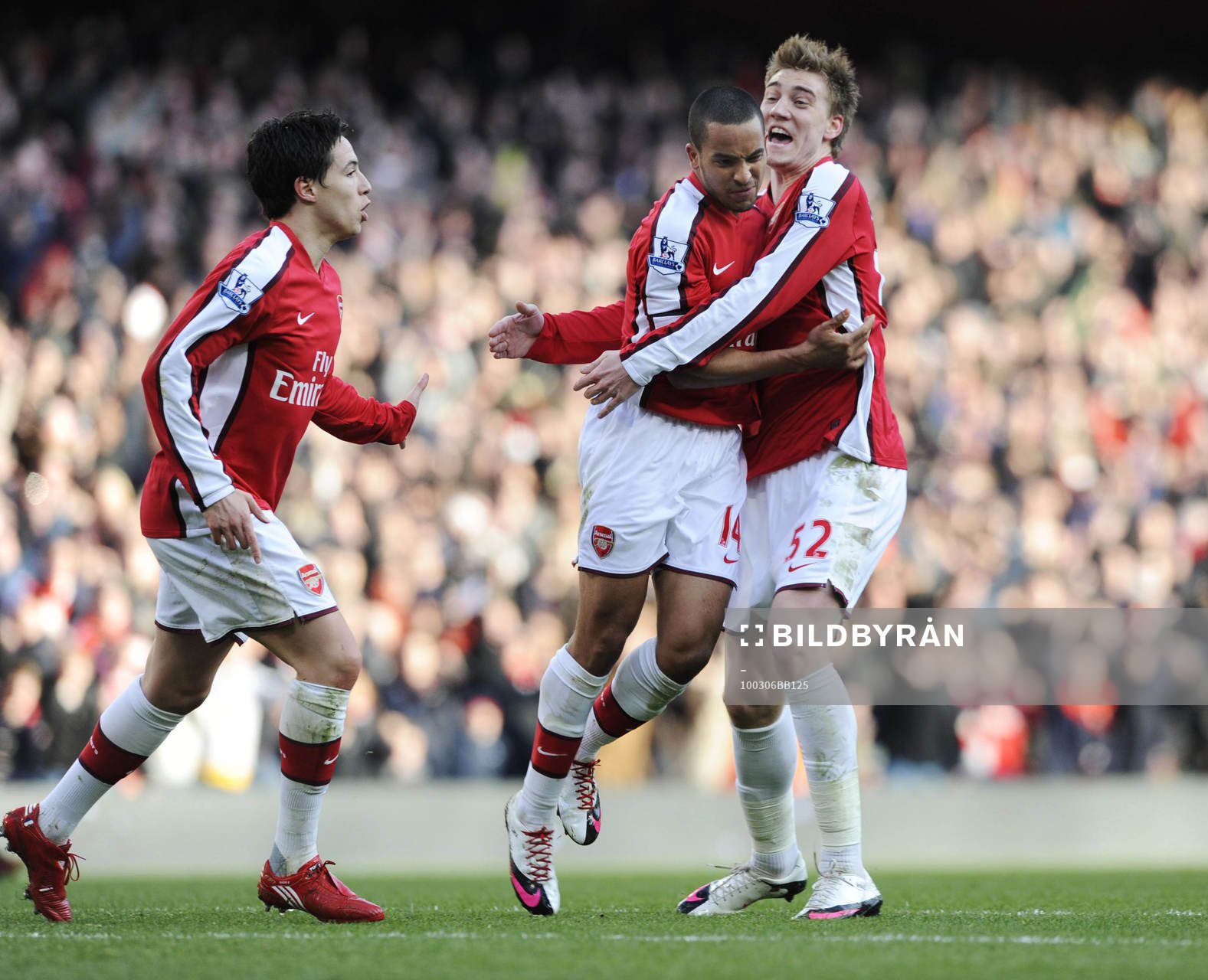 Theo Walcott, Samir Nasri och Nicklas Bendtner, glädje,